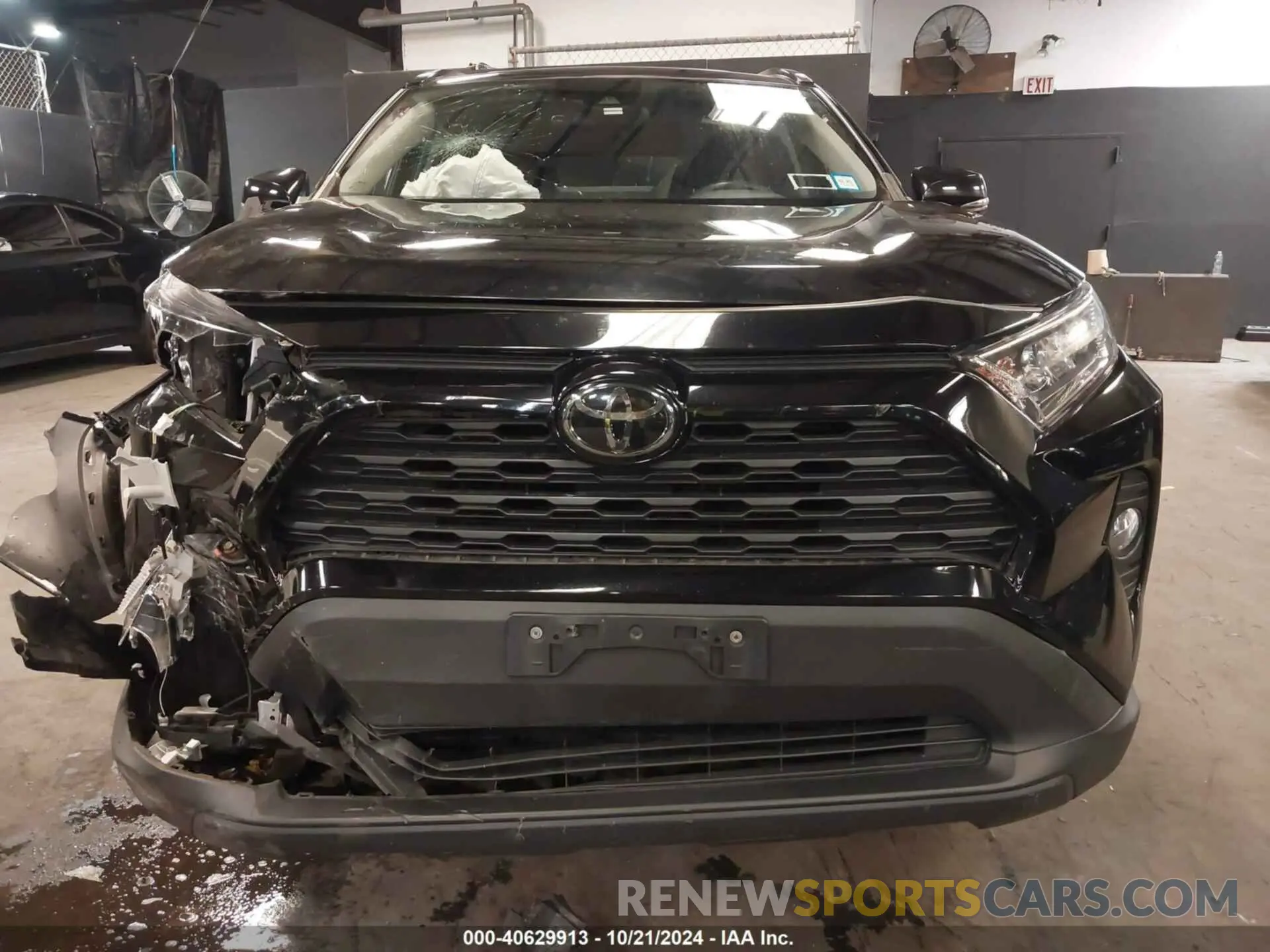 6 Фотография поврежденного автомобиля 2T3P1RFV7LW101300 TOYOTA RAV4 2020