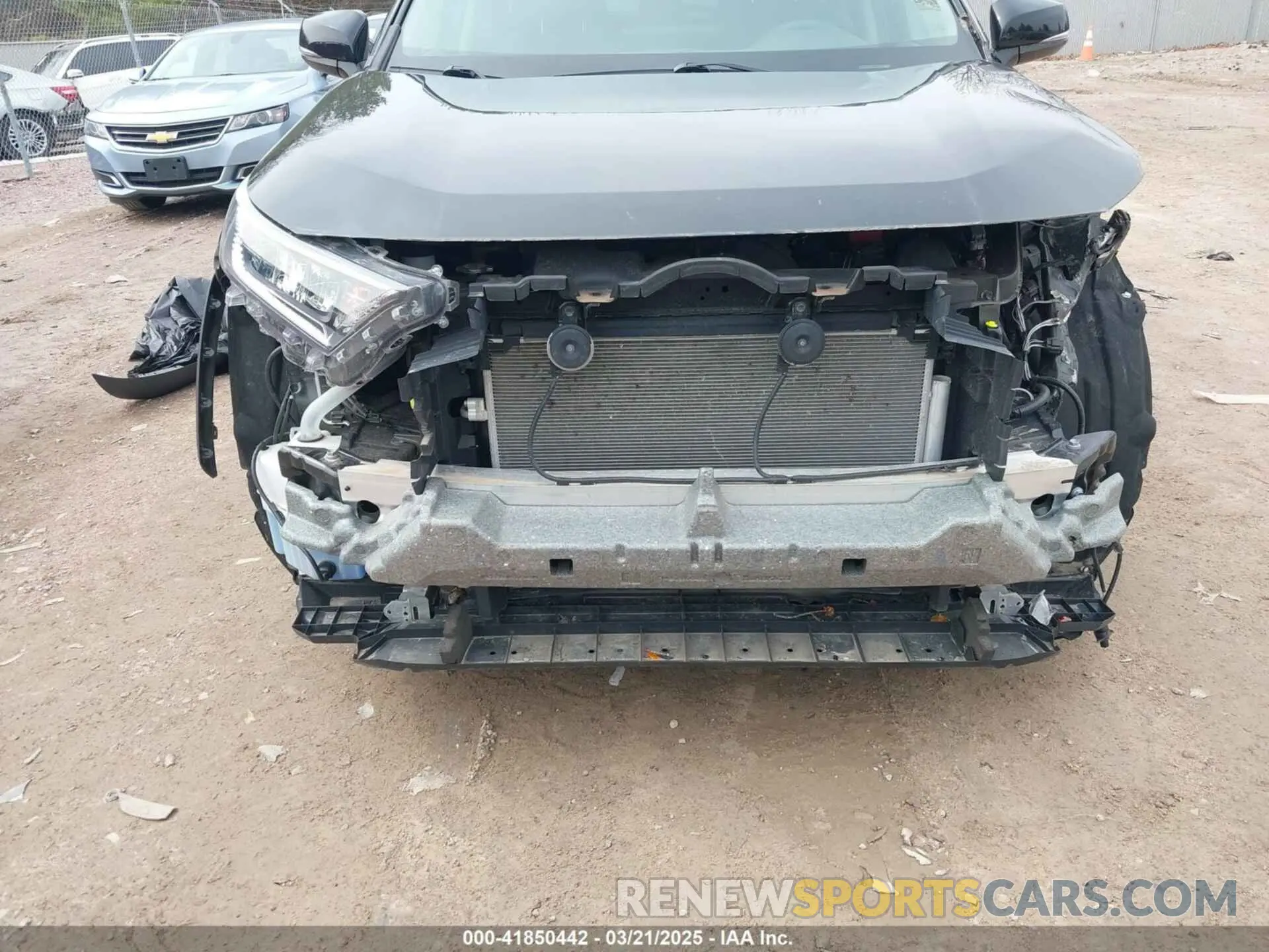 6 Photograph of a damaged car 2T3P1RFV8LC061598 TOYOTA RAV4 2020