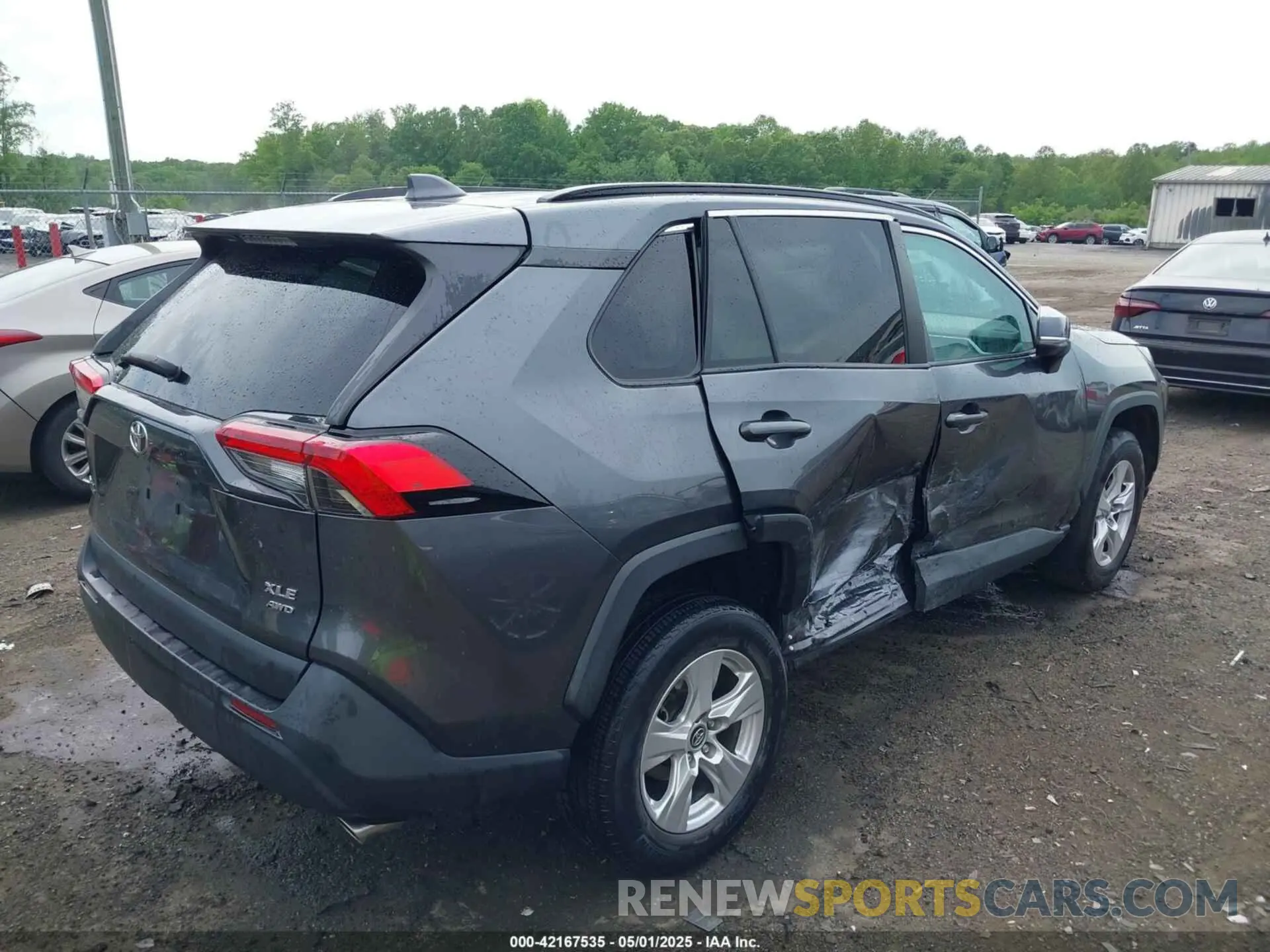 4 Фотография поврежденного автомобиля 2T3P1RFV8LC090423 TOYOTA RAV4 2020