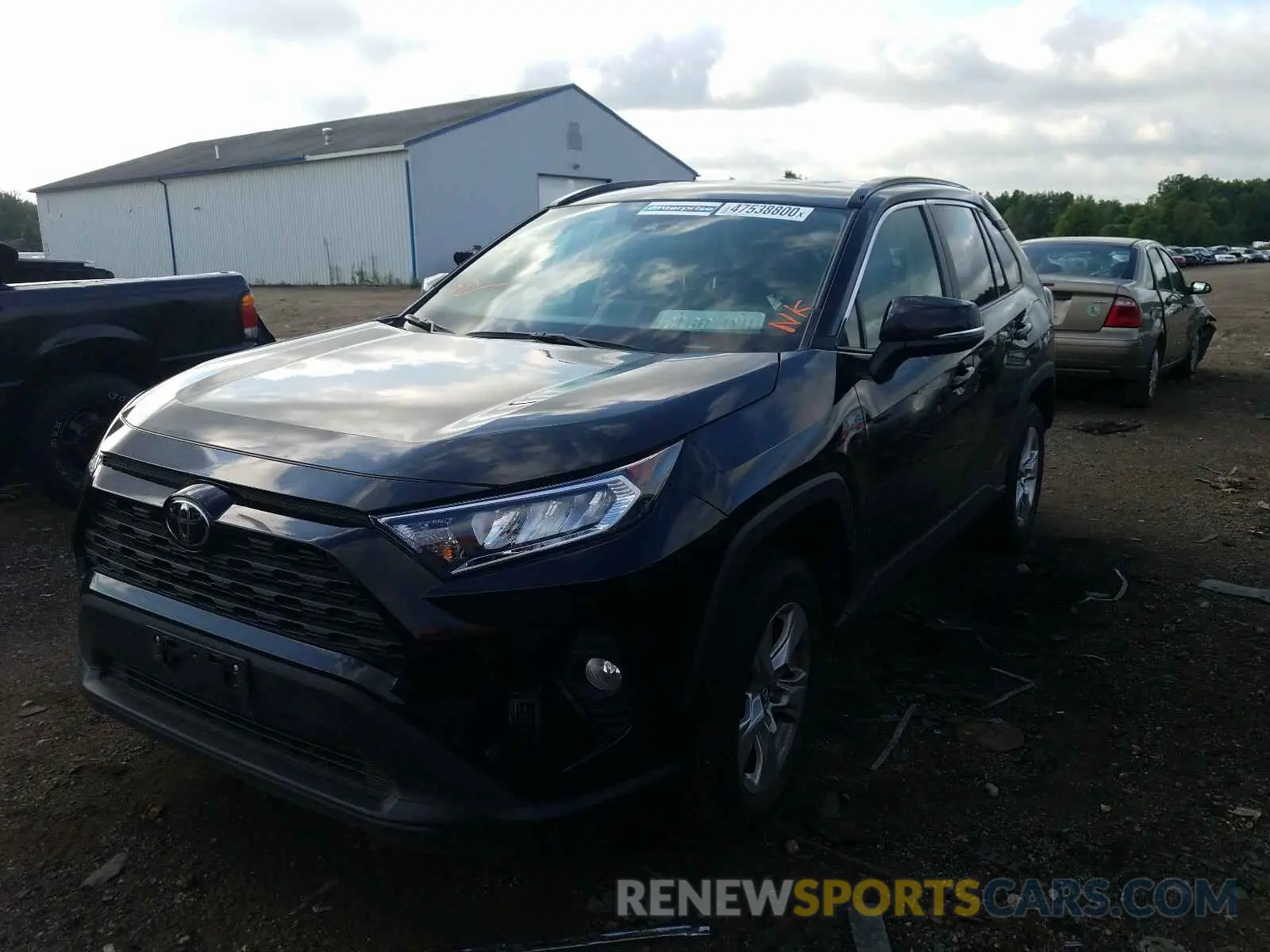 2 Photograph of a damaged car 2T3P1RFV8LC099865 TOYOTA RAV4 2020
