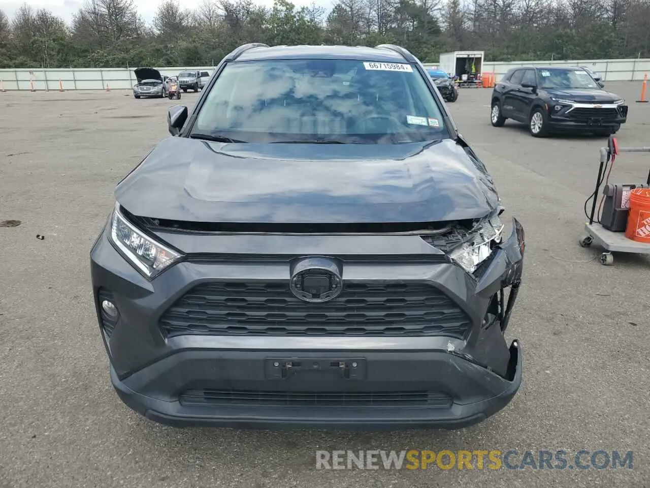 5 Photograph of a damaged car 2T3P1RFV8LC136333 TOYOTA RAV4 2020
