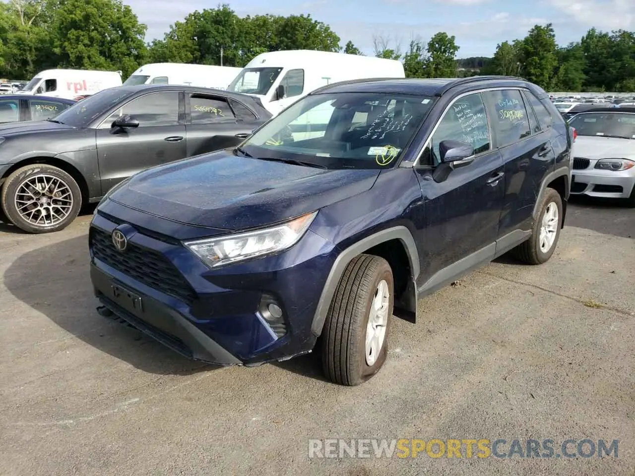 2 Photograph of a damaged car 2T3P1RFV9LC069547 TOYOTA RAV4 2020