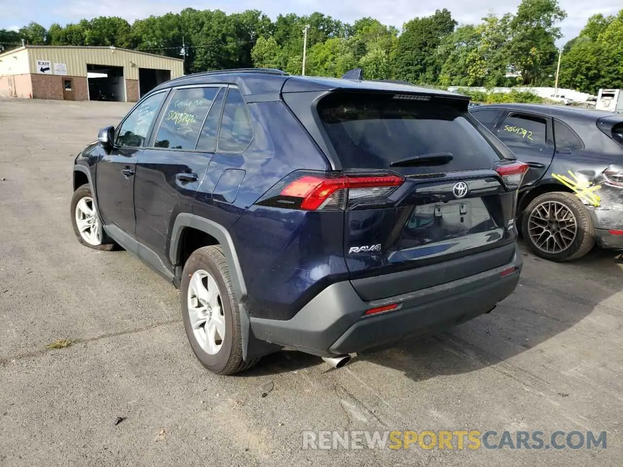 3 Photograph of a damaged car 2T3P1RFV9LC069547 TOYOTA RAV4 2020