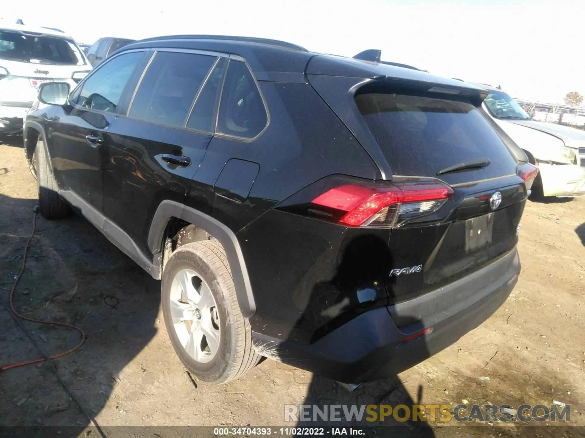 3 Фотография поврежденного автомобиля 2T3P1RFV9LC092102 TOYOTA RAV4 2020