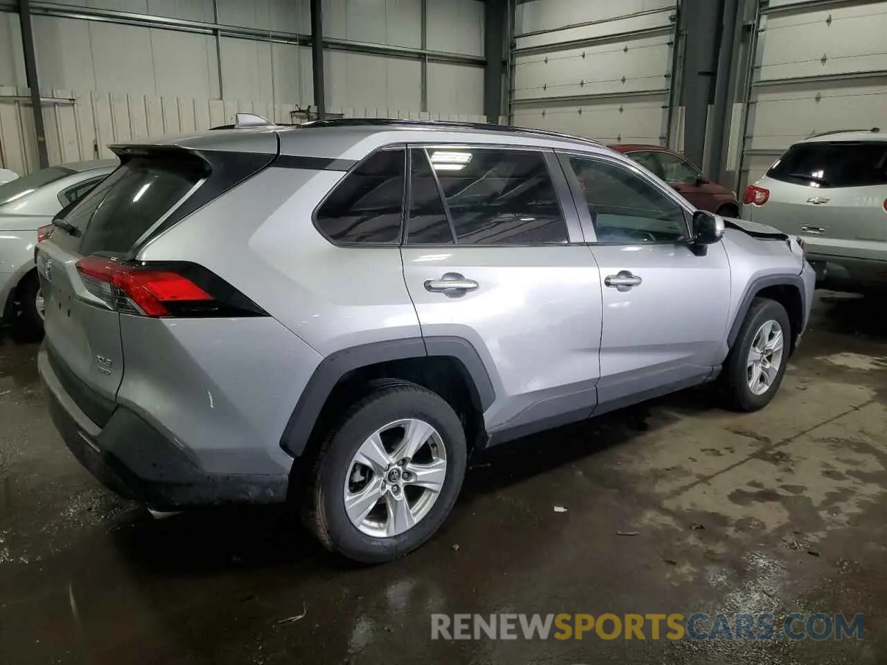 3 Photograph of a damaged car 2T3P1RFV9LC101638 TOYOTA RAV4 2020