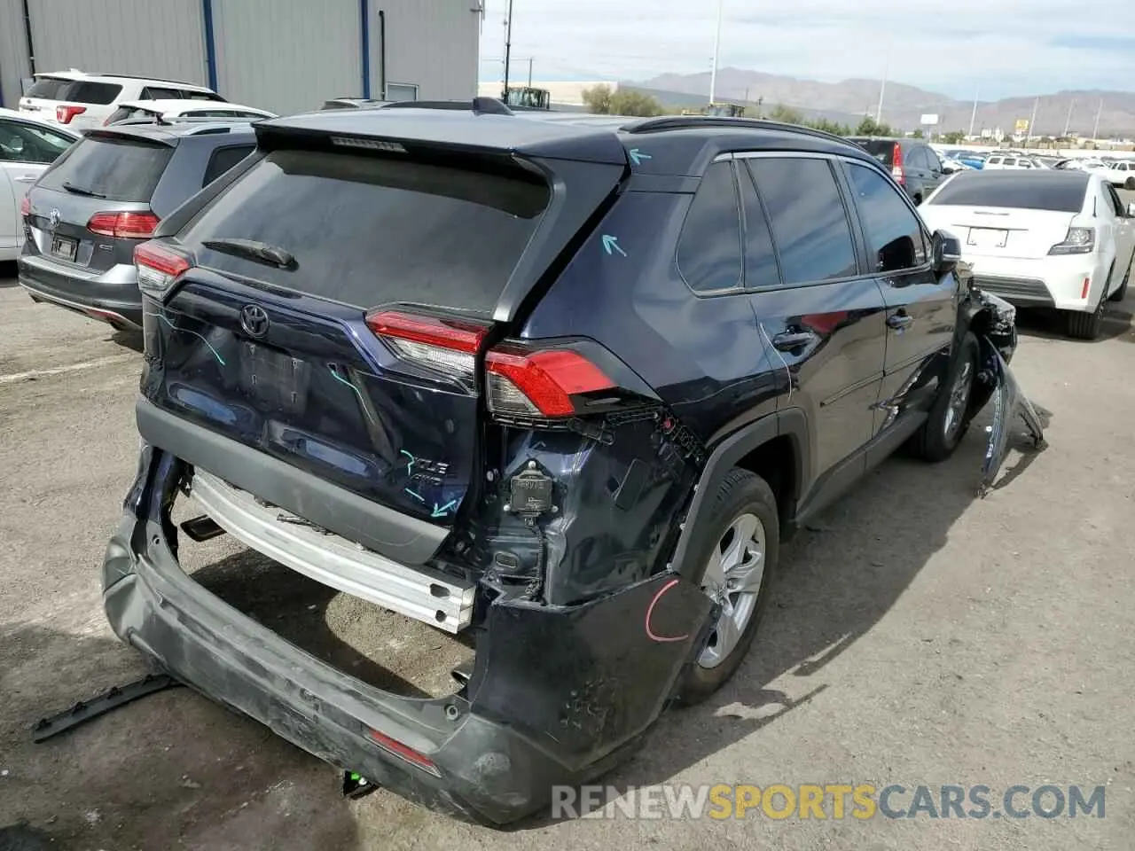 4 Фотография поврежденного автомобиля 2T3P1RFV9LC115068 TOYOTA RAV4 2020
