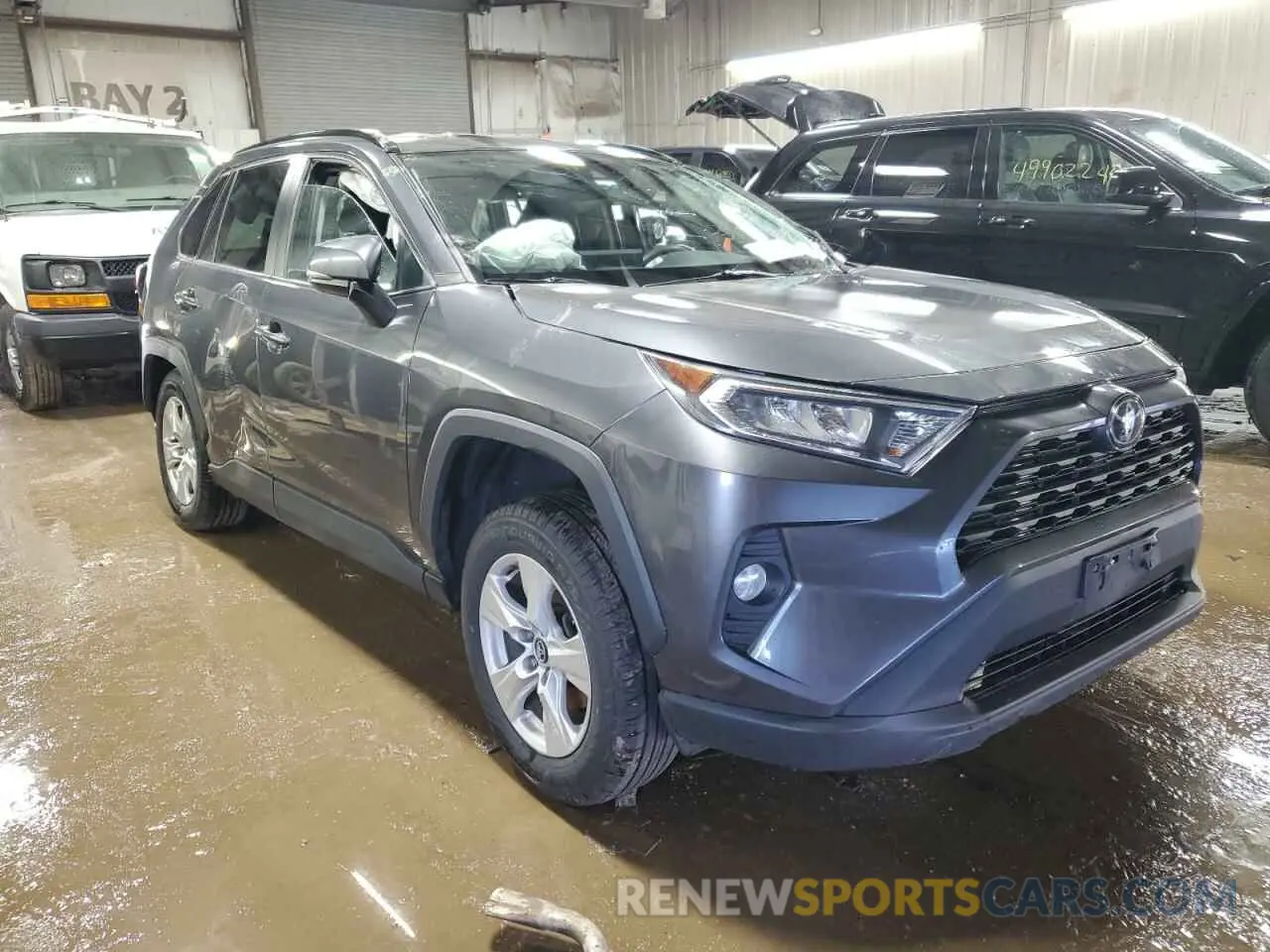 4 Фотография поврежденного автомобиля 2T3P1RFVXLC091217 TOYOTA RAV4 2020