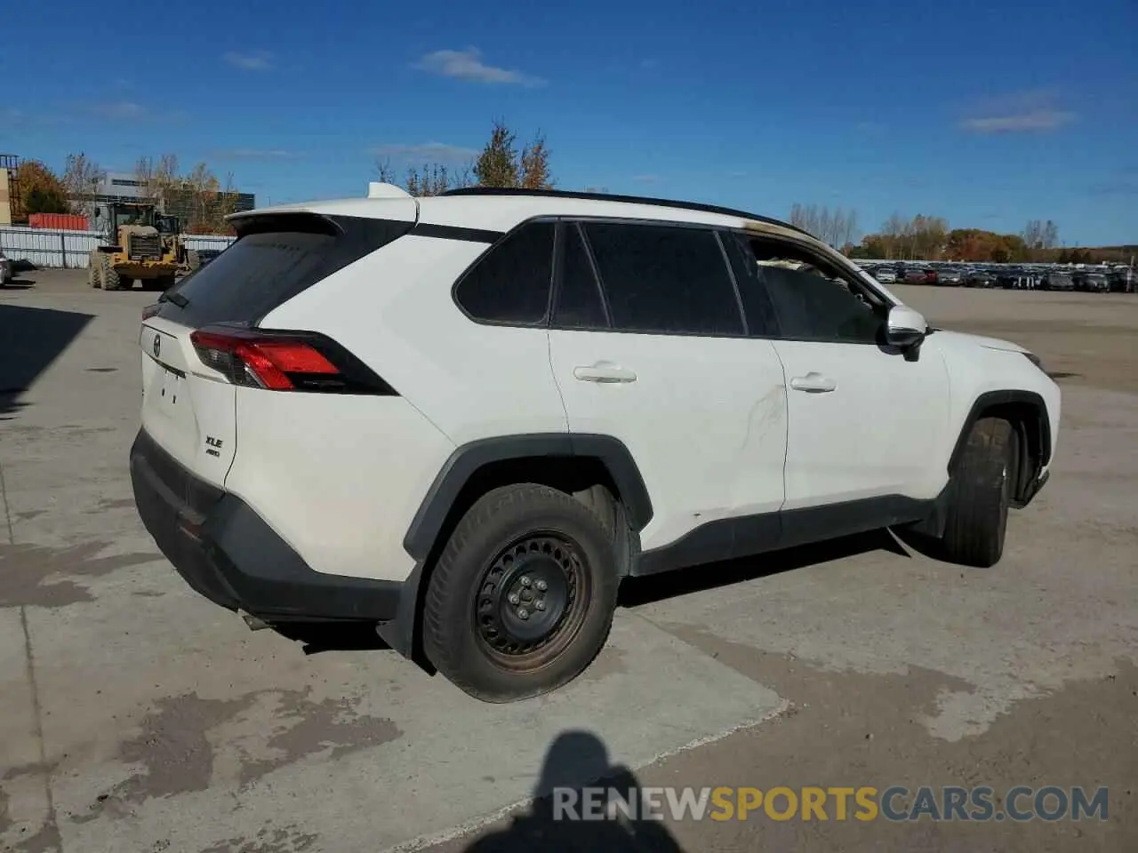 3 Фотография поврежденного автомобиля 2T3R1RFV3LC078334 TOYOTA RAV4 2020