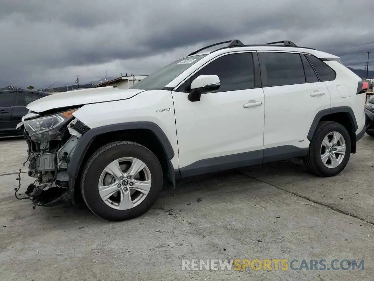 1 Фотография поврежденного автомобиля 2T3RWRFV1LW054520 TOYOTA RAV4 2020