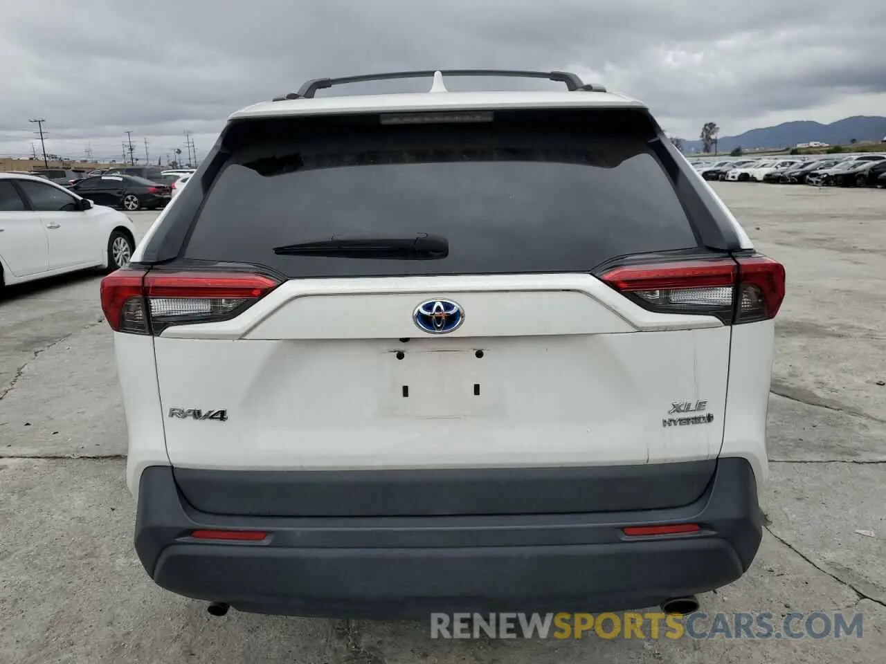6 Фотография поврежденного автомобиля 2T3RWRFV1LW054520 TOYOTA RAV4 2020