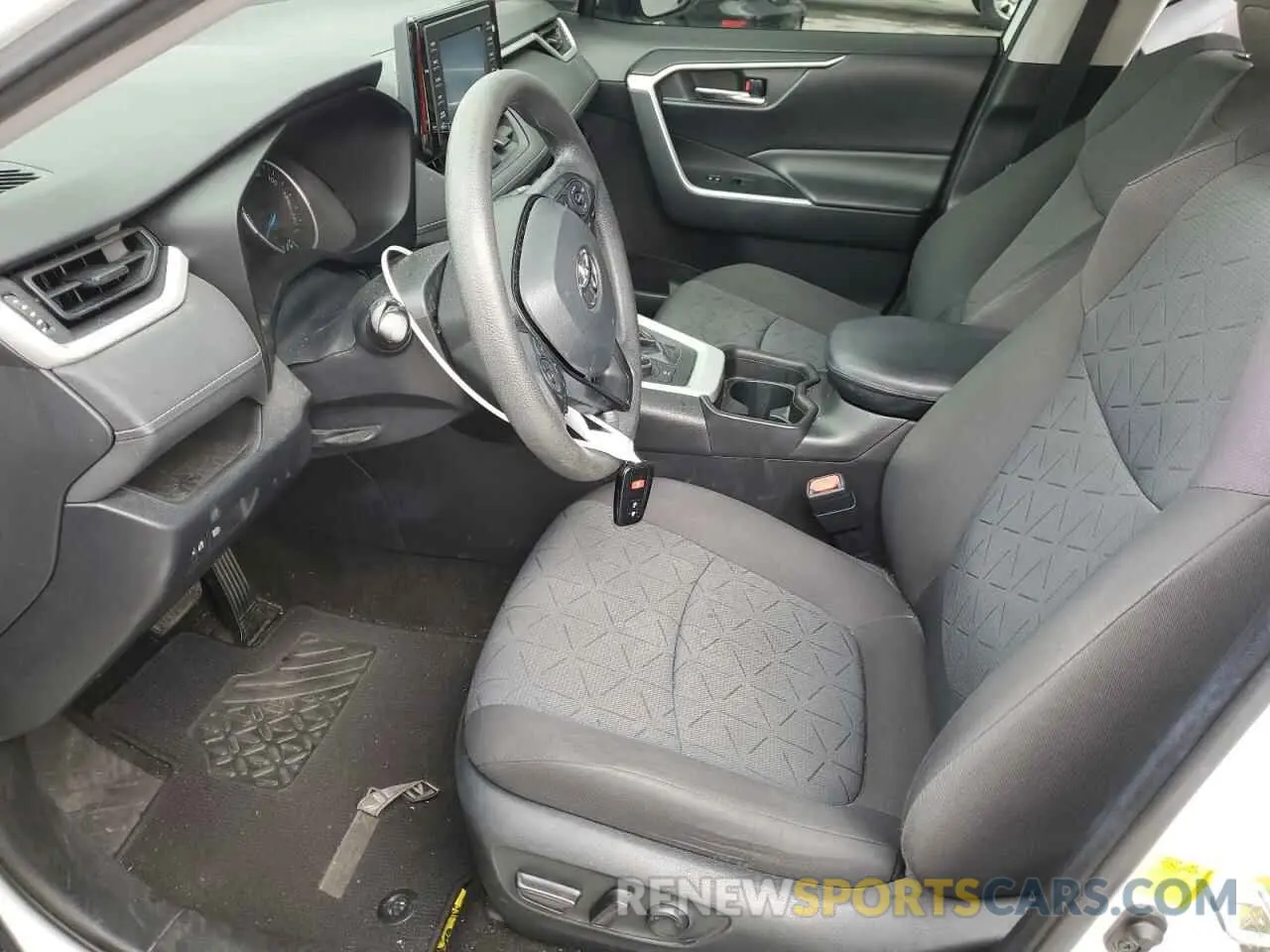 7 Фотография поврежденного автомобиля 2T3RWRFV1LW054520 TOYOTA RAV4 2020