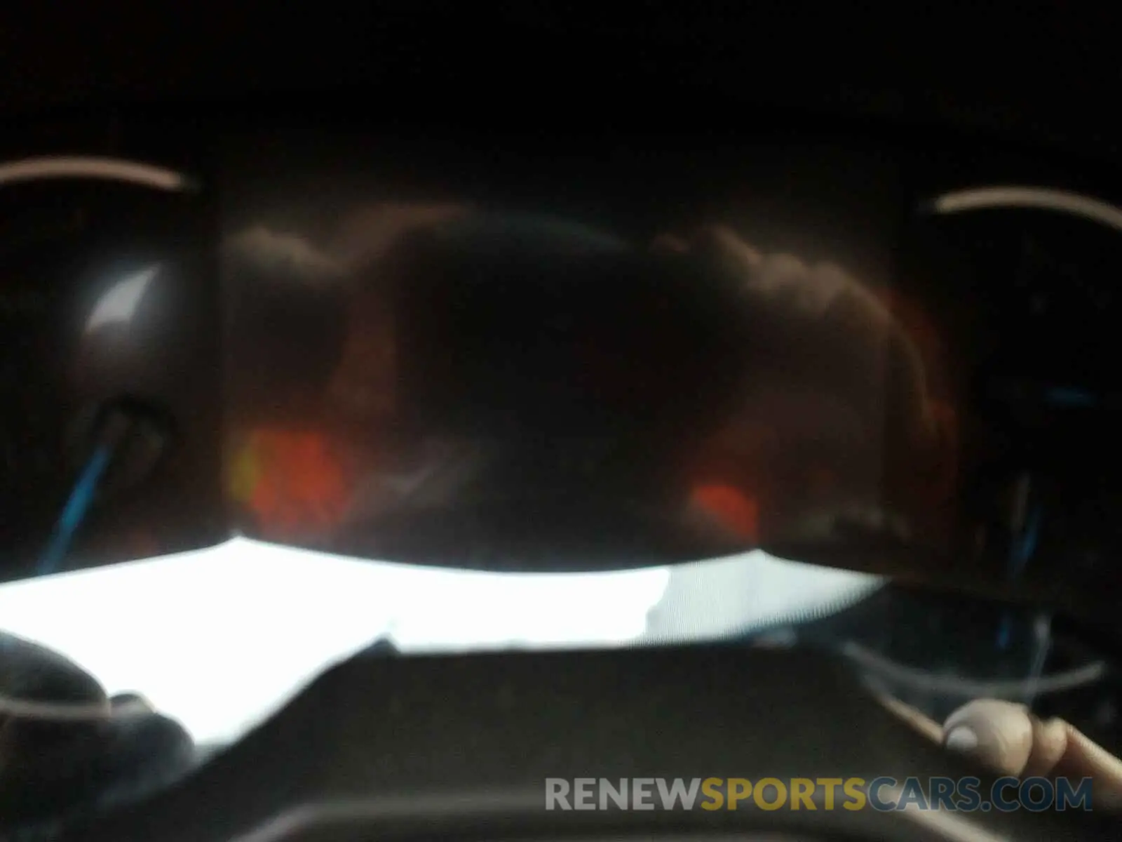 8 Photograph of a damaged car 2T3RWRFV1LW080440 TOYOTA RAV4 2020