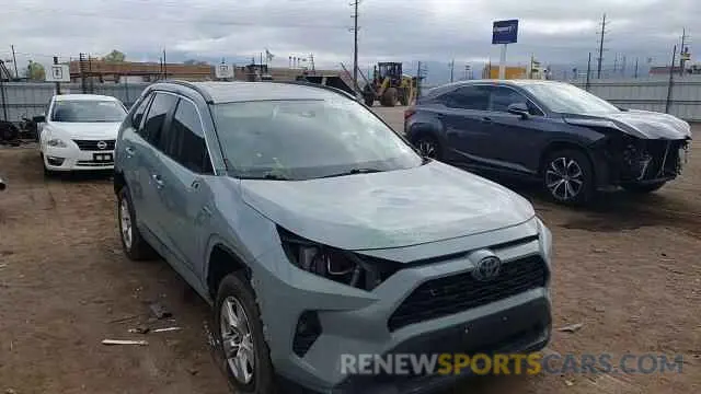 14 Photograph of a damaged car 2T3RWRFV2LW057300 TOYOTA RAV4 2020
