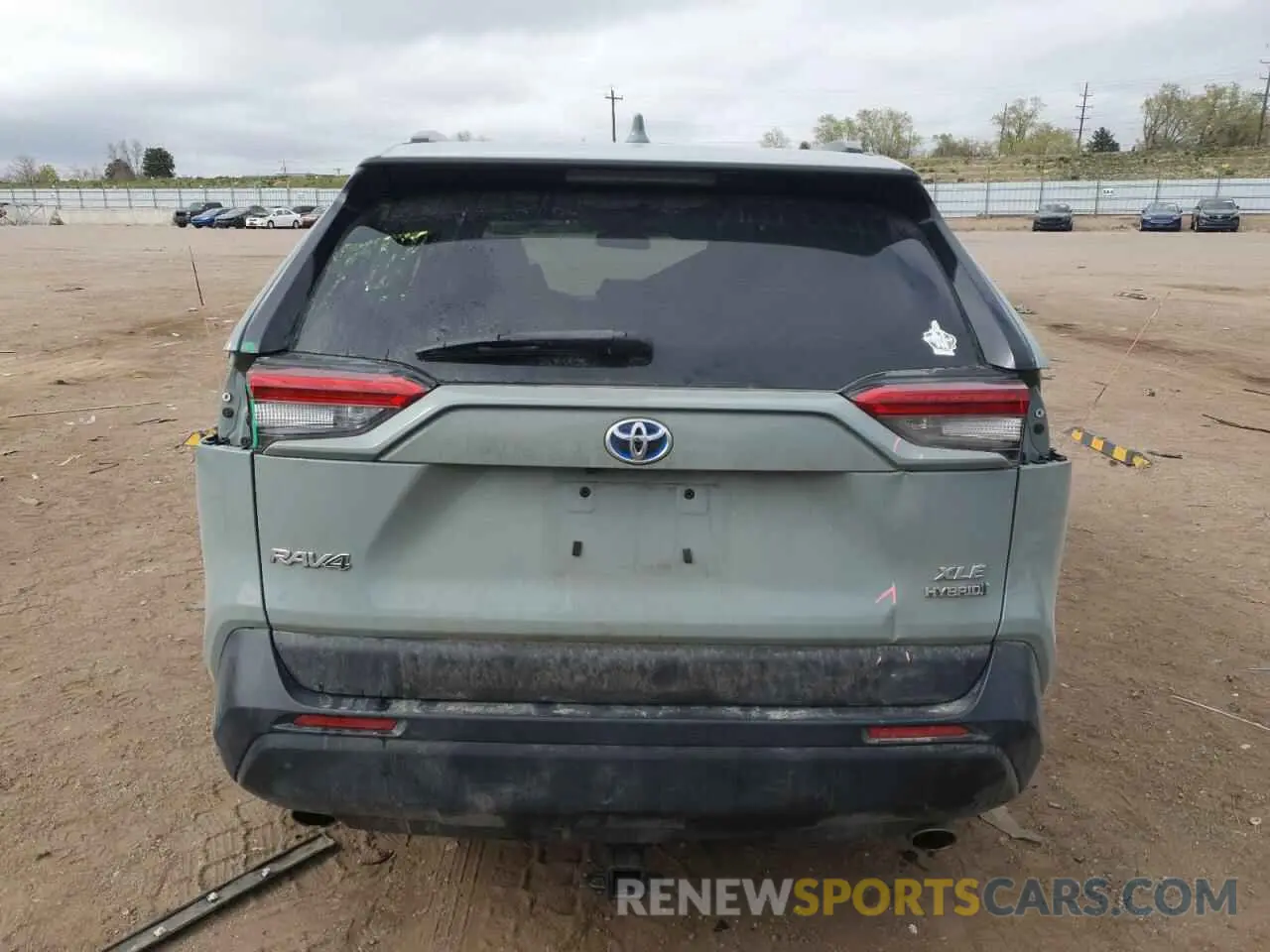 6 Photograph of a damaged car 2T3RWRFV2LW057300 TOYOTA RAV4 2020