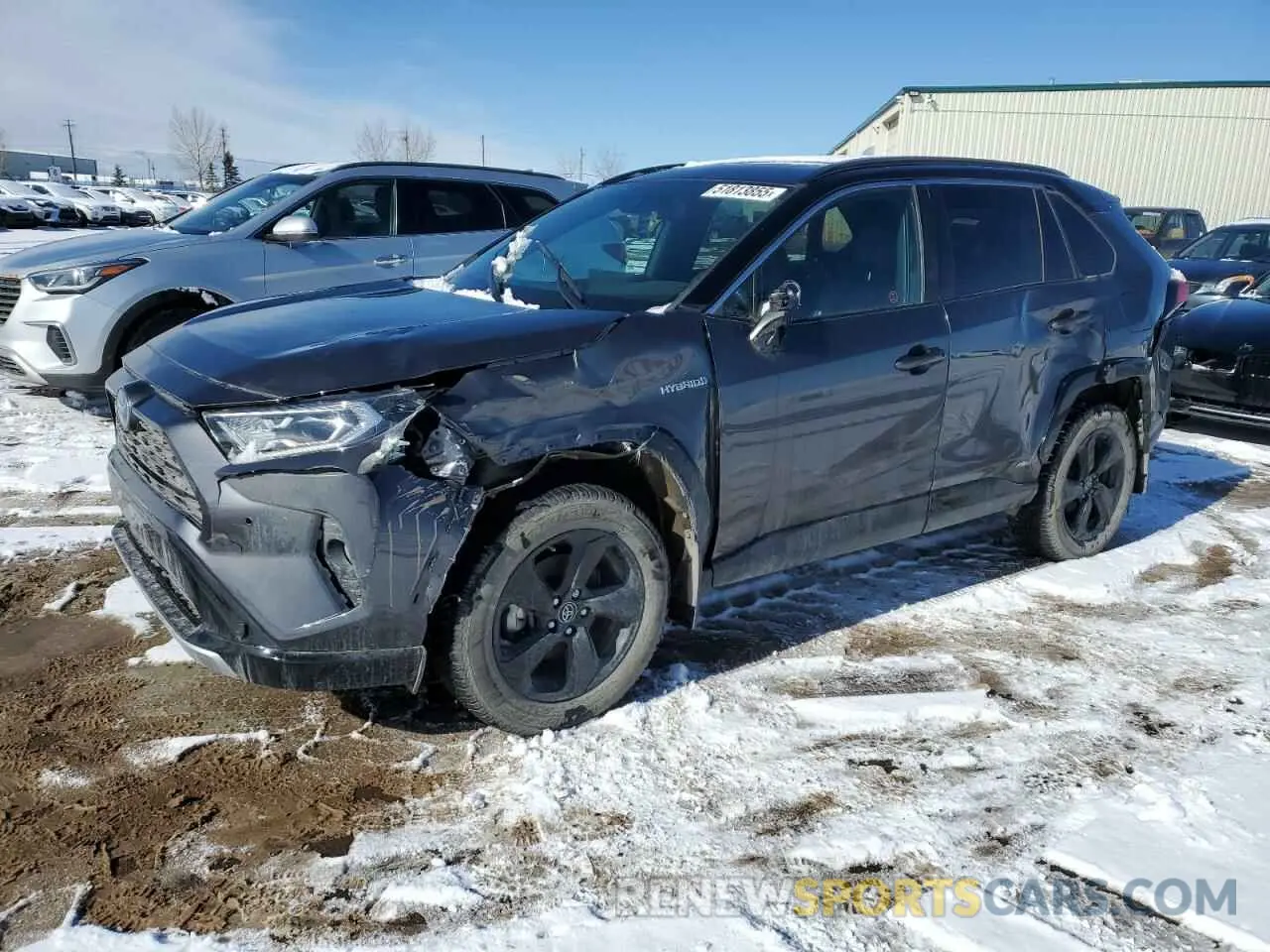 1 Photograph of a damaged car 2T3RWRFV3LW082092 TOYOTA RAV4 2020