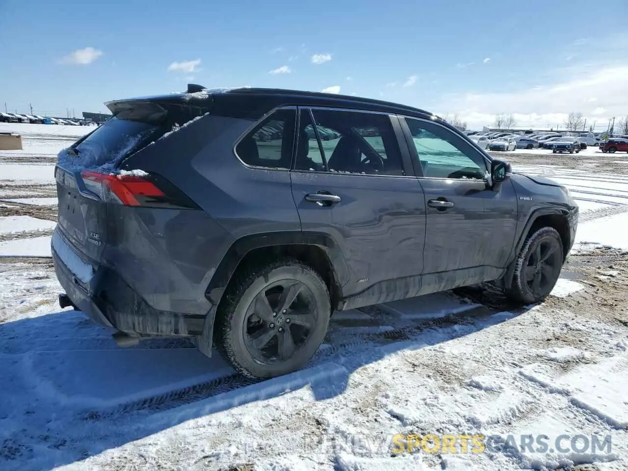 3 Photograph of a damaged car 2T3RWRFV3LW082092 TOYOTA RAV4 2020