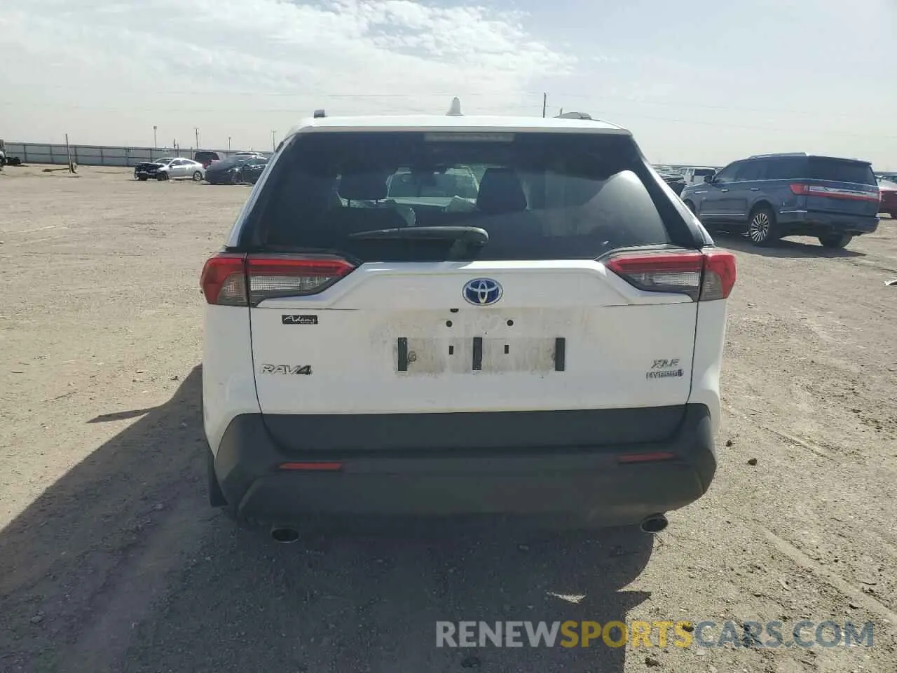 6 Фотография поврежденного автомобиля 2T3RWRFV3LW092590 TOYOTA RAV4 2020