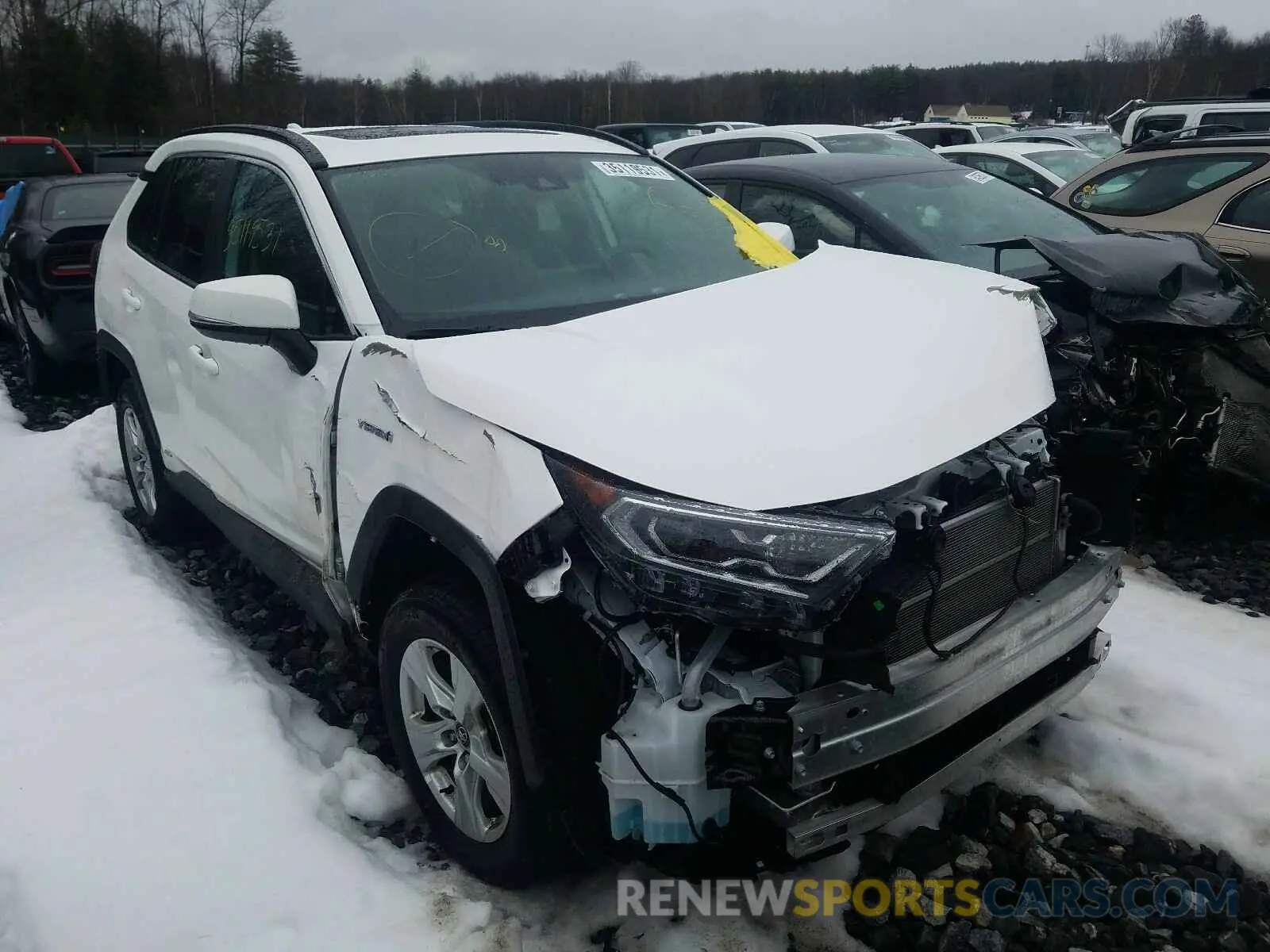 1 Фотография поврежденного автомобиля 2T3RWRFV3LW094341 TOYOTA RAV4 2020