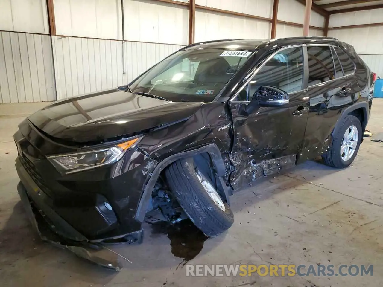1 Photograph of a damaged car 2T3RWRFV6LW057901 TOYOTA RAV4 2020