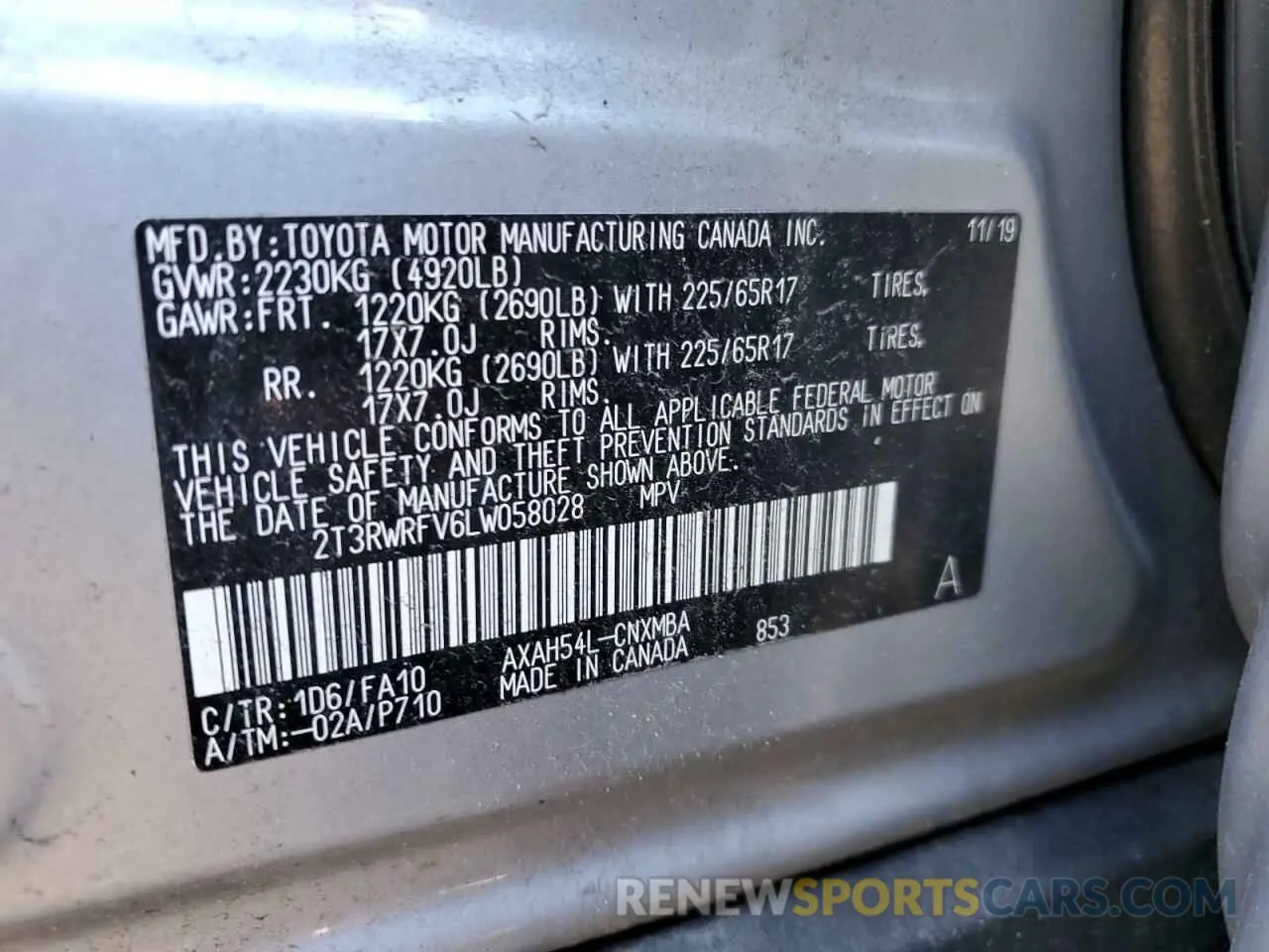 10 Photograph of a damaged car 2T3RWRFV6LW058028 TOYOTA RAV4 2020