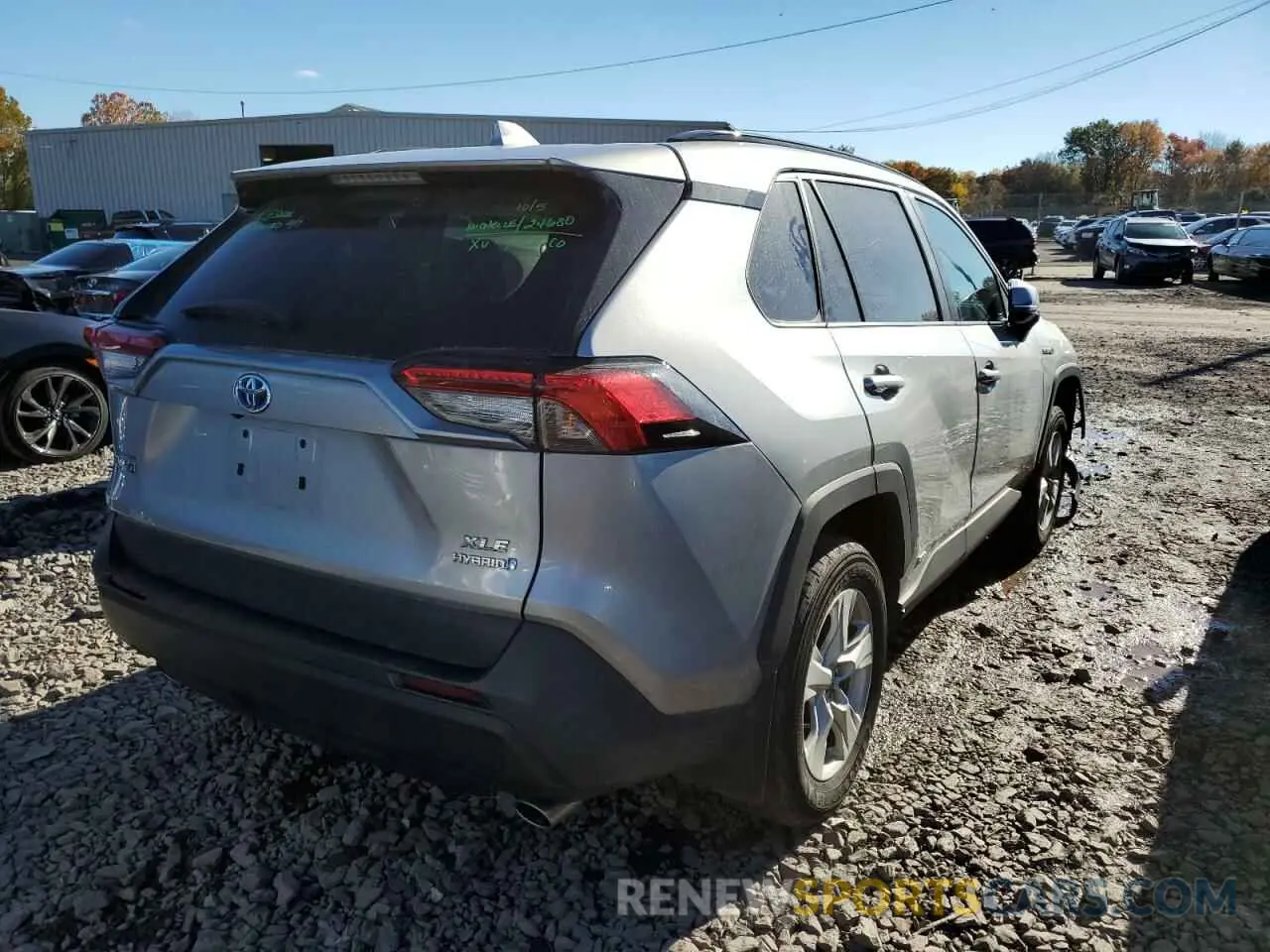 4 Photograph of a damaged car 2T3RWRFV6LW058028 TOYOTA RAV4 2020