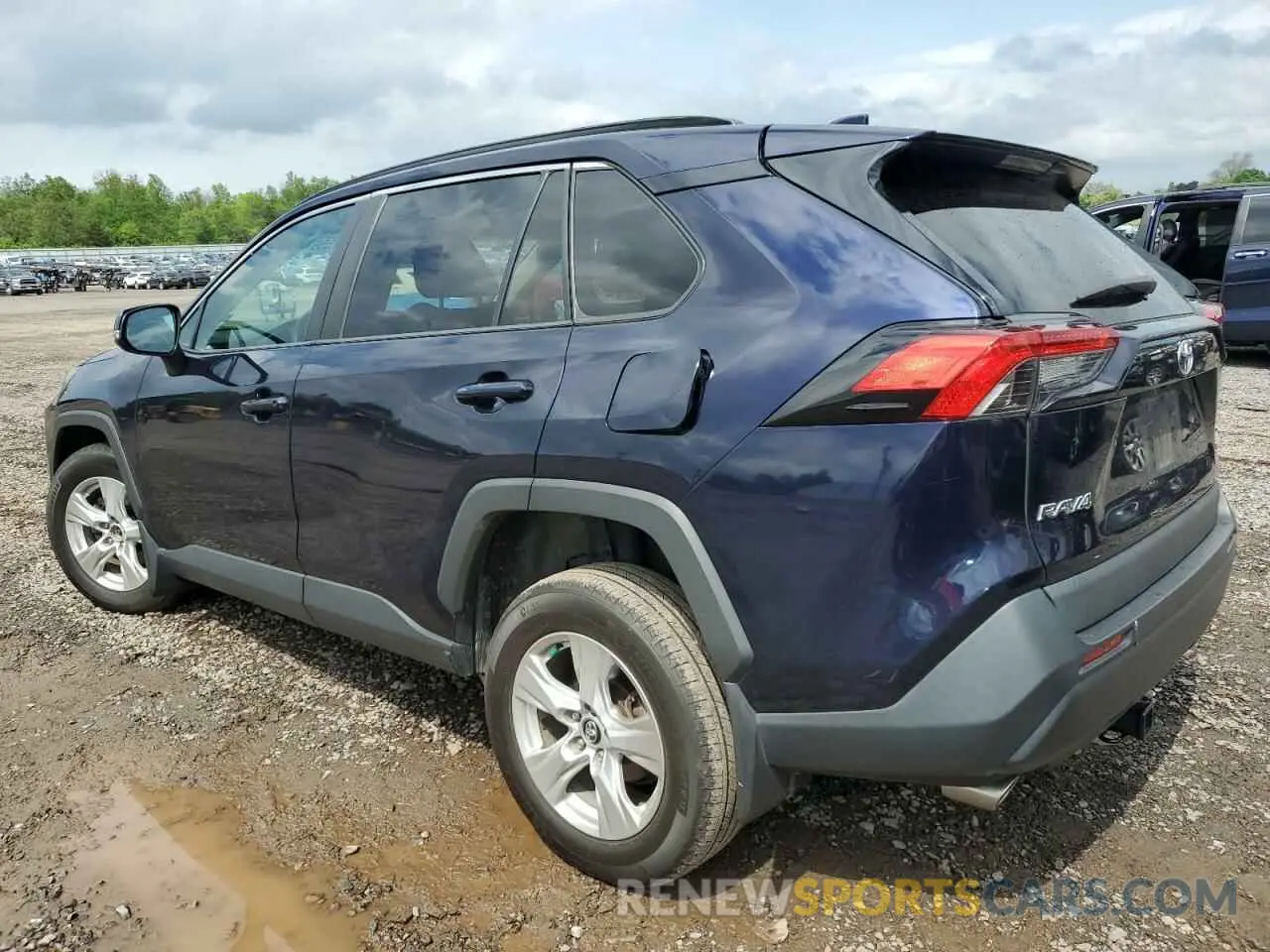 2 Photograph of a damaged car 2T3RWRFV6LW079915 TOYOTA RAV4 2020