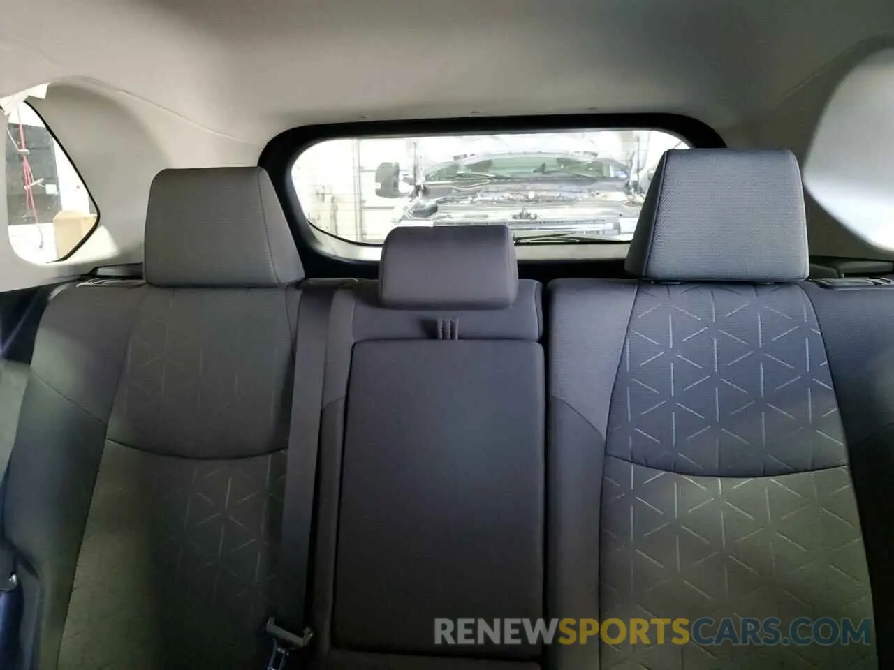 10 Фотография поврежденного автомобиля 2T3RWRFV8LW054126 TOYOTA RAV4 2020