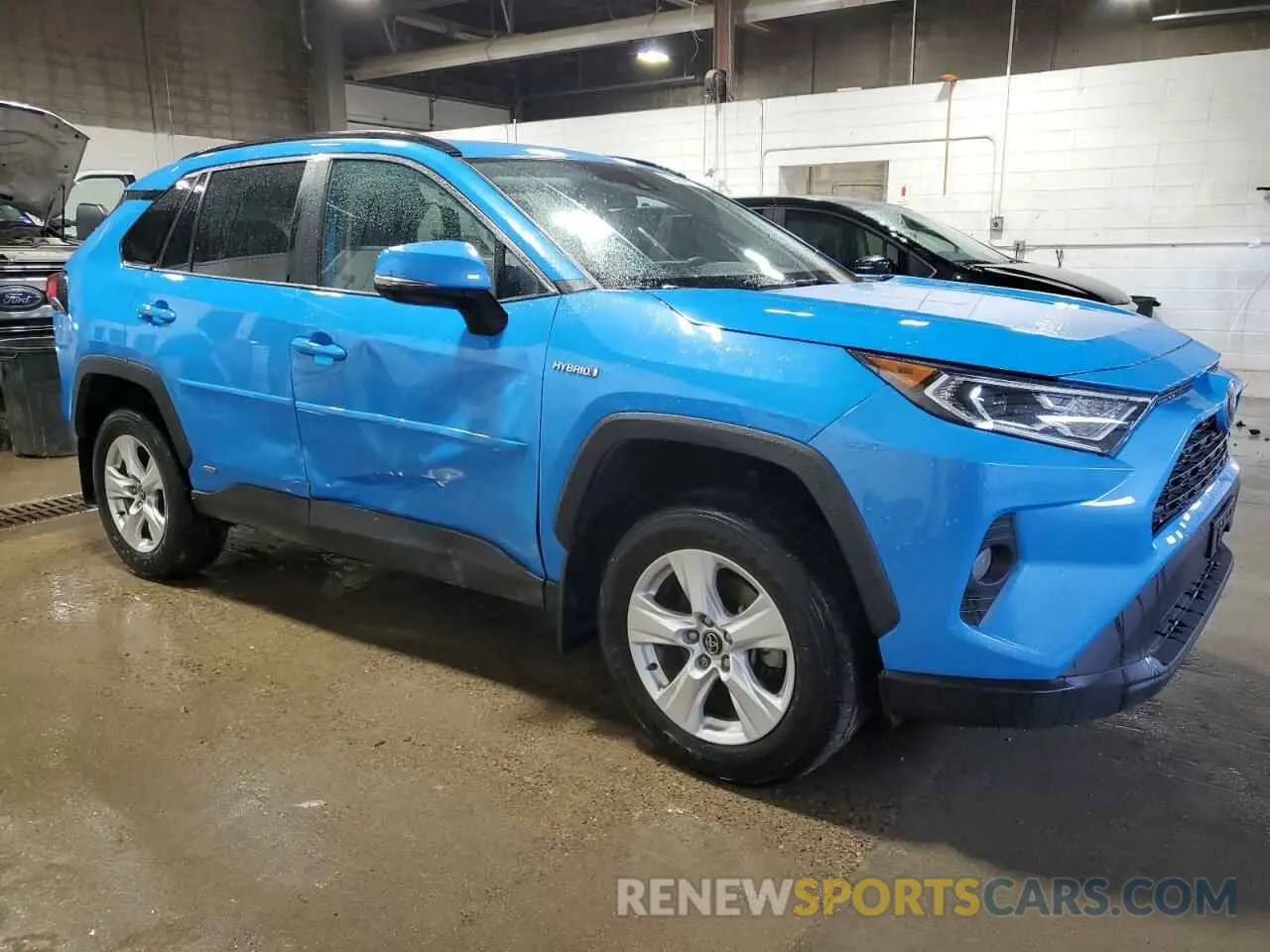 4 Фотография поврежденного автомобиля 2T3RWRFV8LW054126 TOYOTA RAV4 2020