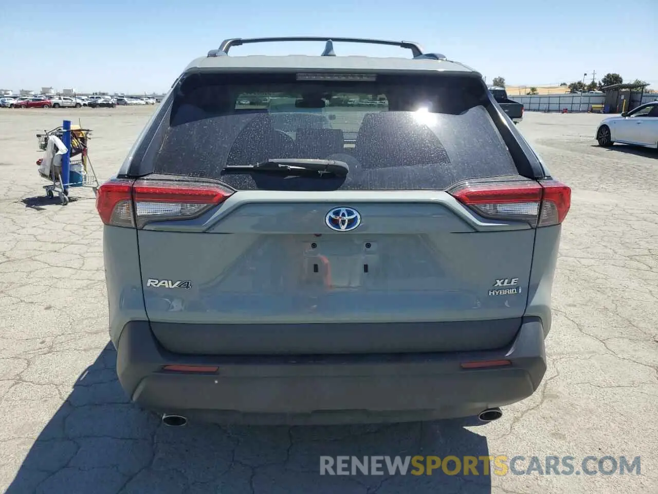 6 Photograph of a damaged car 2T3RWRFVXLW066388 TOYOTA RAV4 2020