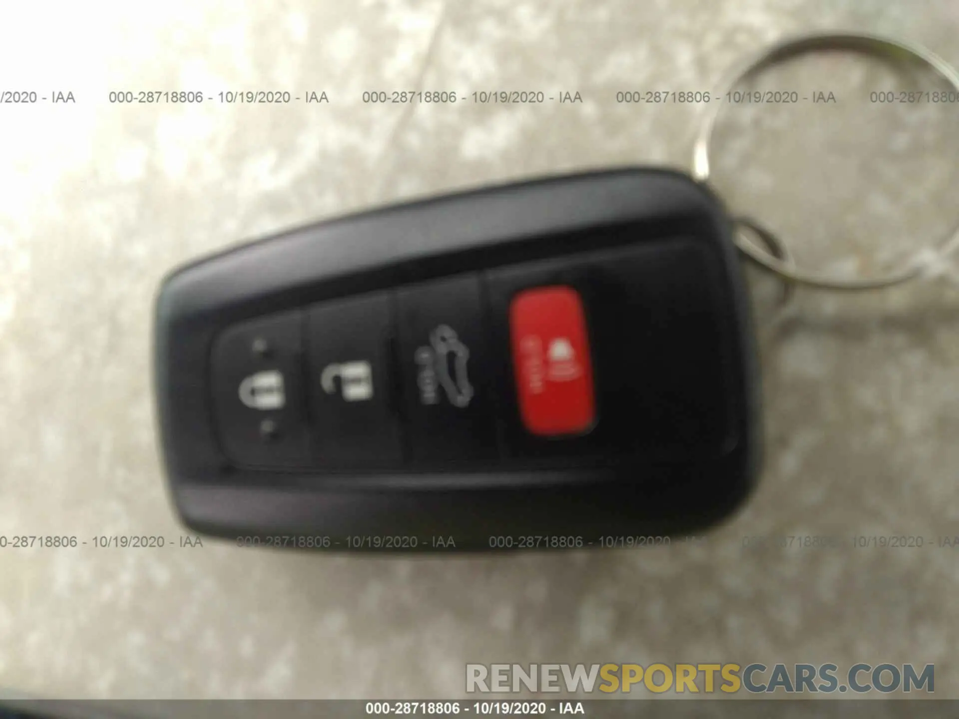 11 Photograph of a damaged car 2T3RWRFVXLW073650 TOYOTA RAV4 2020