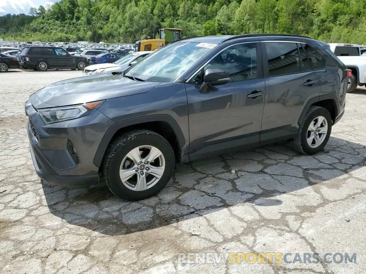 1 Photograph of a damaged car 2T3W1RFV0LC053295 TOYOTA RAV4 2020