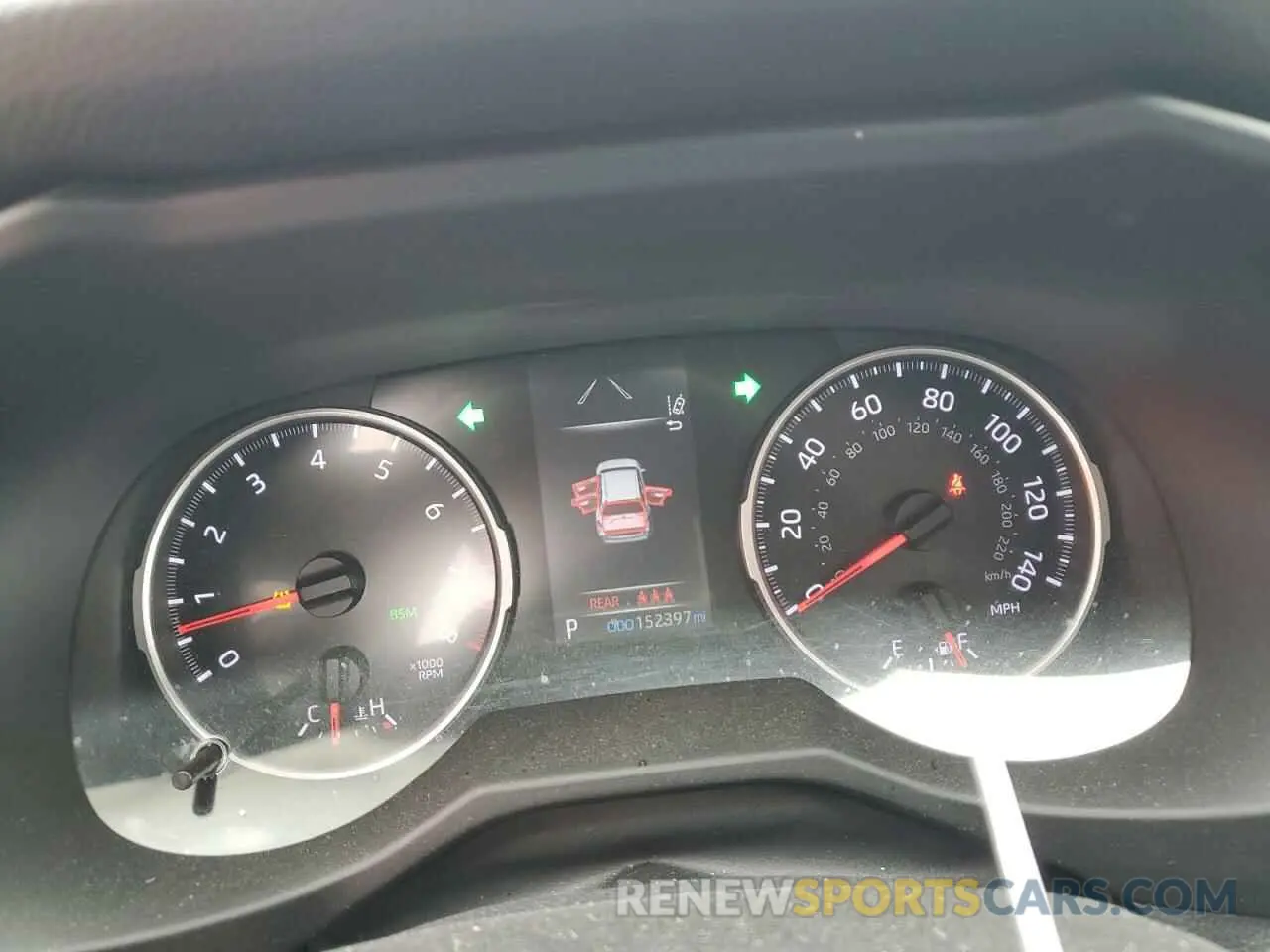 9 Фотография поврежденного автомобиля 2T3W1RFV0LC076589 TOYOTA RAV4 2020