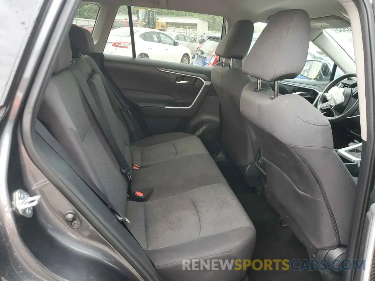 11 Фотография поврежденного автомобиля 2T3W1RFV0LC084367 TOYOTA RAV4 2020