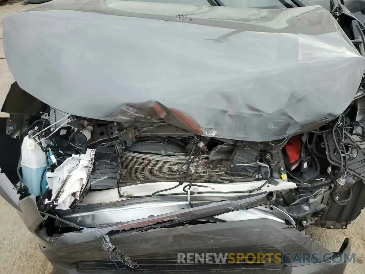12 Фотография поврежденного автомобиля 2T3W1RFV0LC084367 TOYOTA RAV4 2020