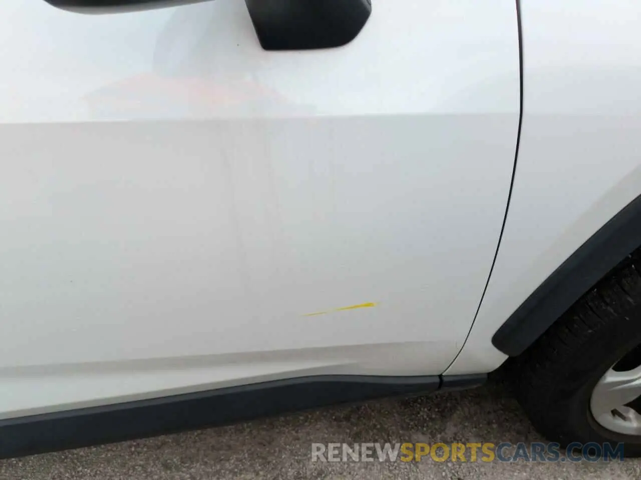 13 Фотография поврежденного автомобиля 2T3W1RFV0LW058110 TOYOTA RAV4 2020