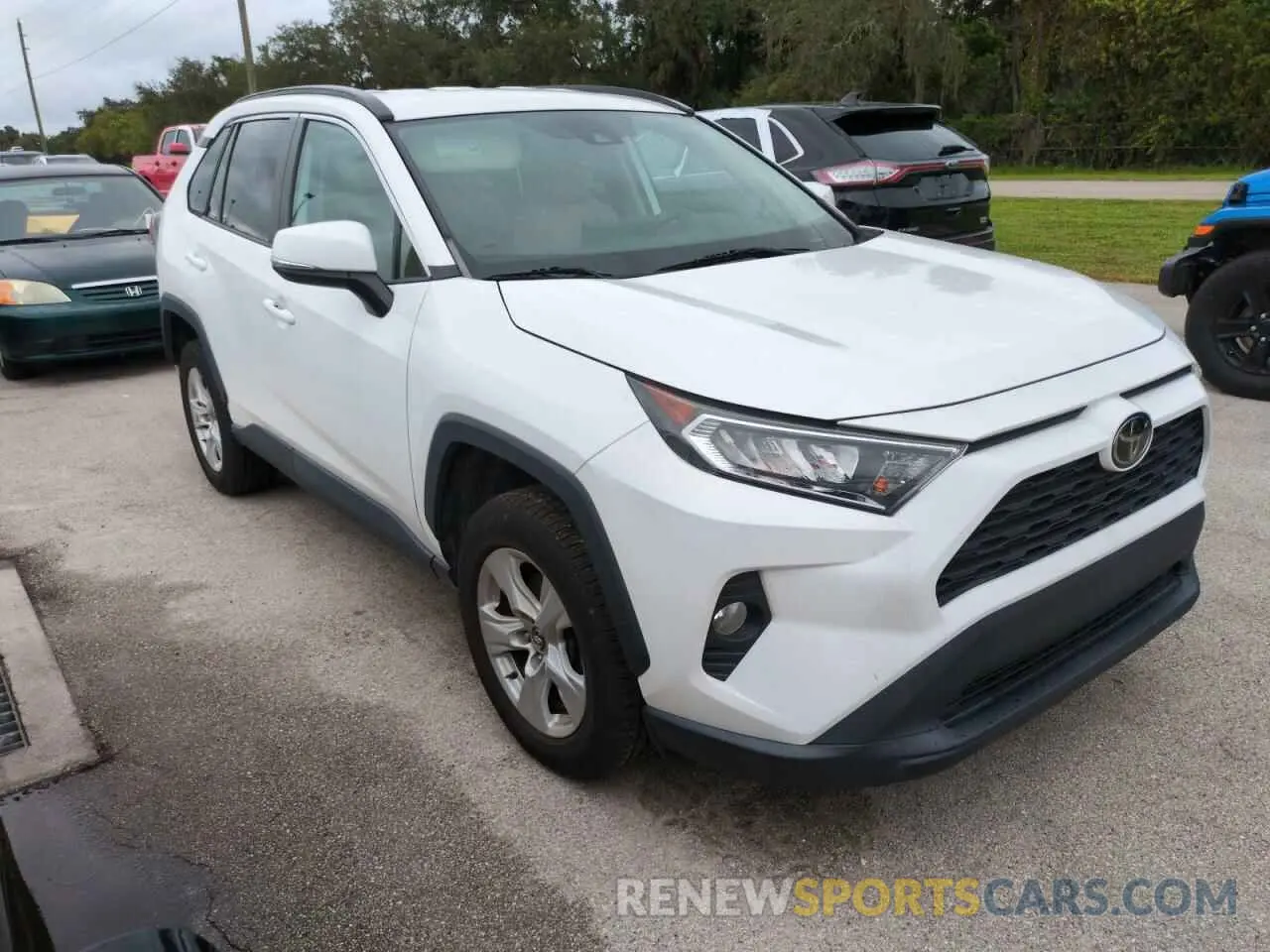 4 Фотография поврежденного автомобиля 2T3W1RFV0LW058110 TOYOTA RAV4 2020