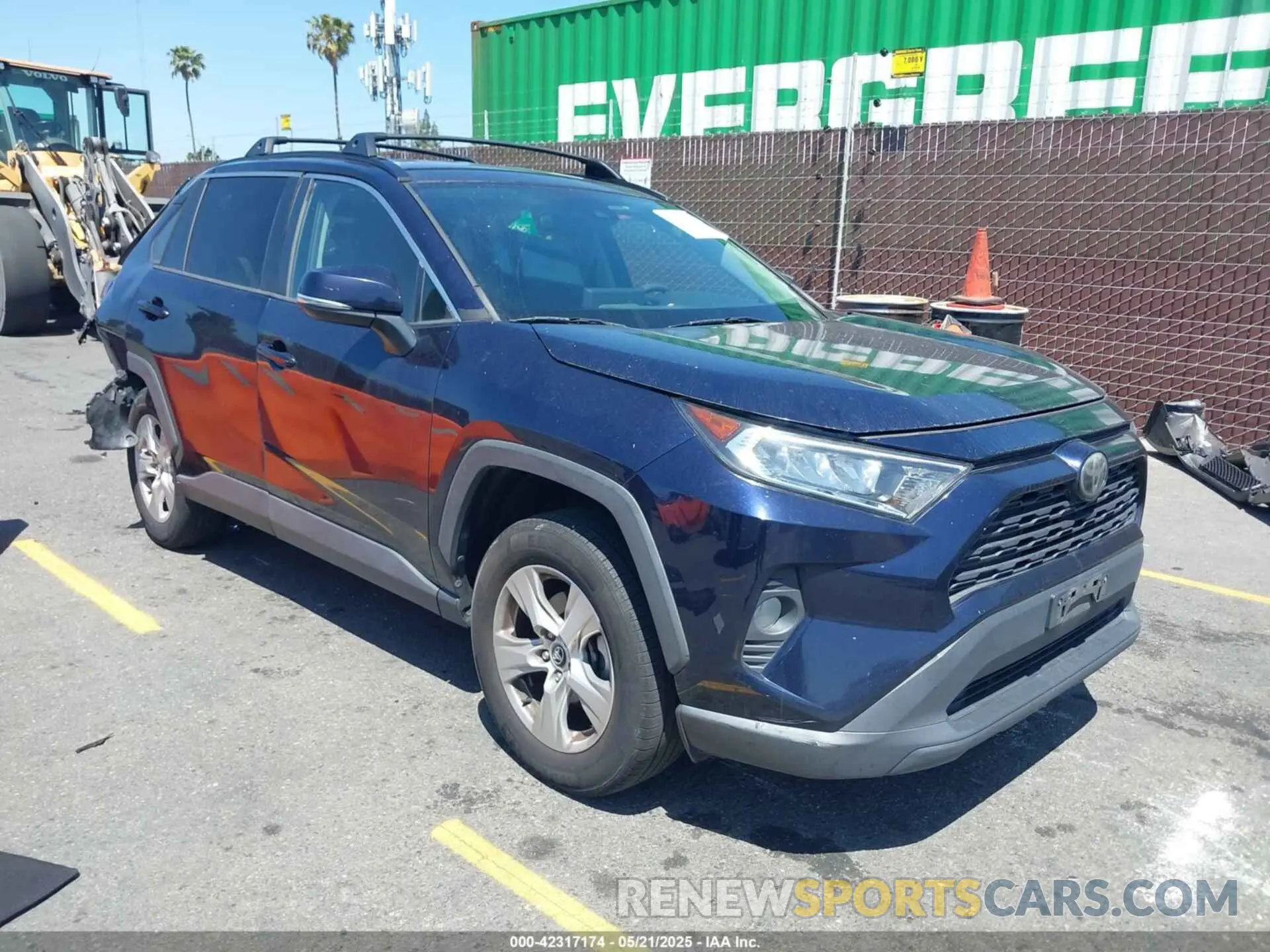 1 Фотография поврежденного автомобиля 2T3W1RFV0LW069205 TOYOTA RAV4 2020