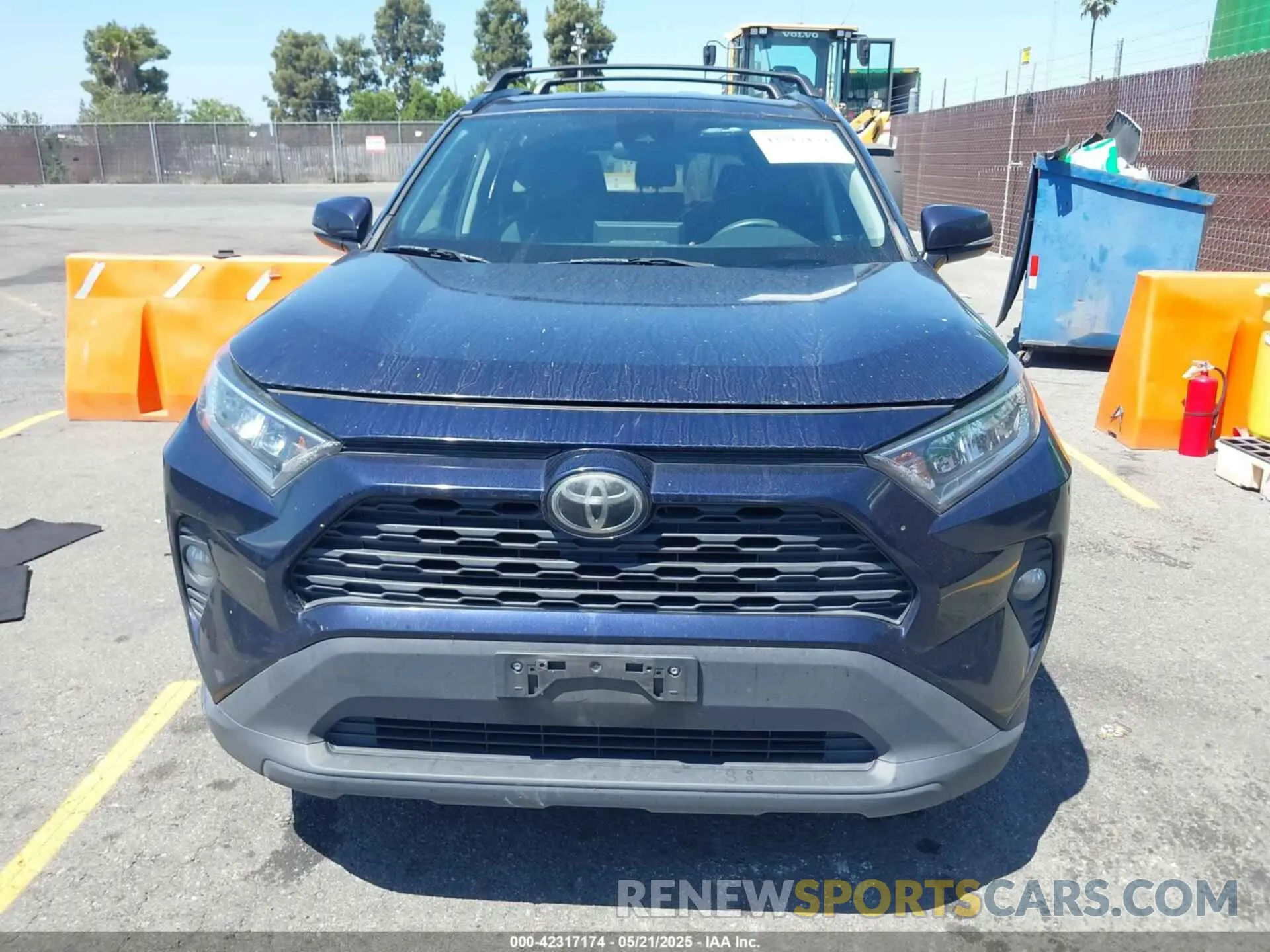 12 Фотография поврежденного автомобиля 2T3W1RFV0LW069205 TOYOTA RAV4 2020
