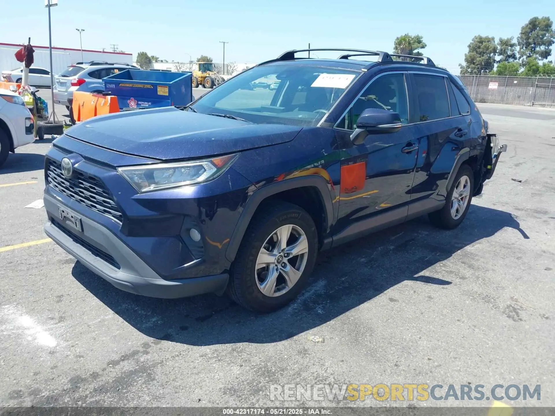 2 Фотография поврежденного автомобиля 2T3W1RFV0LW069205 TOYOTA RAV4 2020