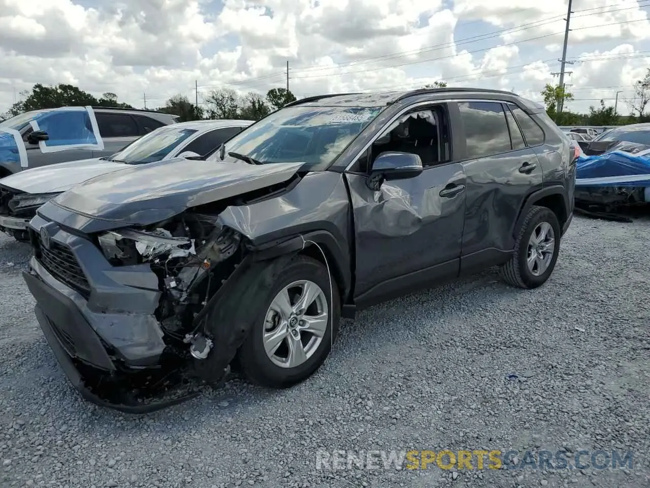 1 Photograph of a damaged car 2T3W1RFV1LC050812 TOYOTA RAV4 2020
