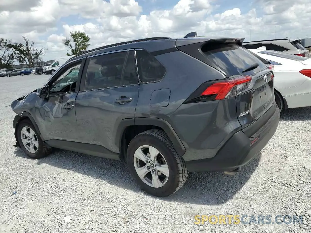 2 Photograph of a damaged car 2T3W1RFV1LC050812 TOYOTA RAV4 2020