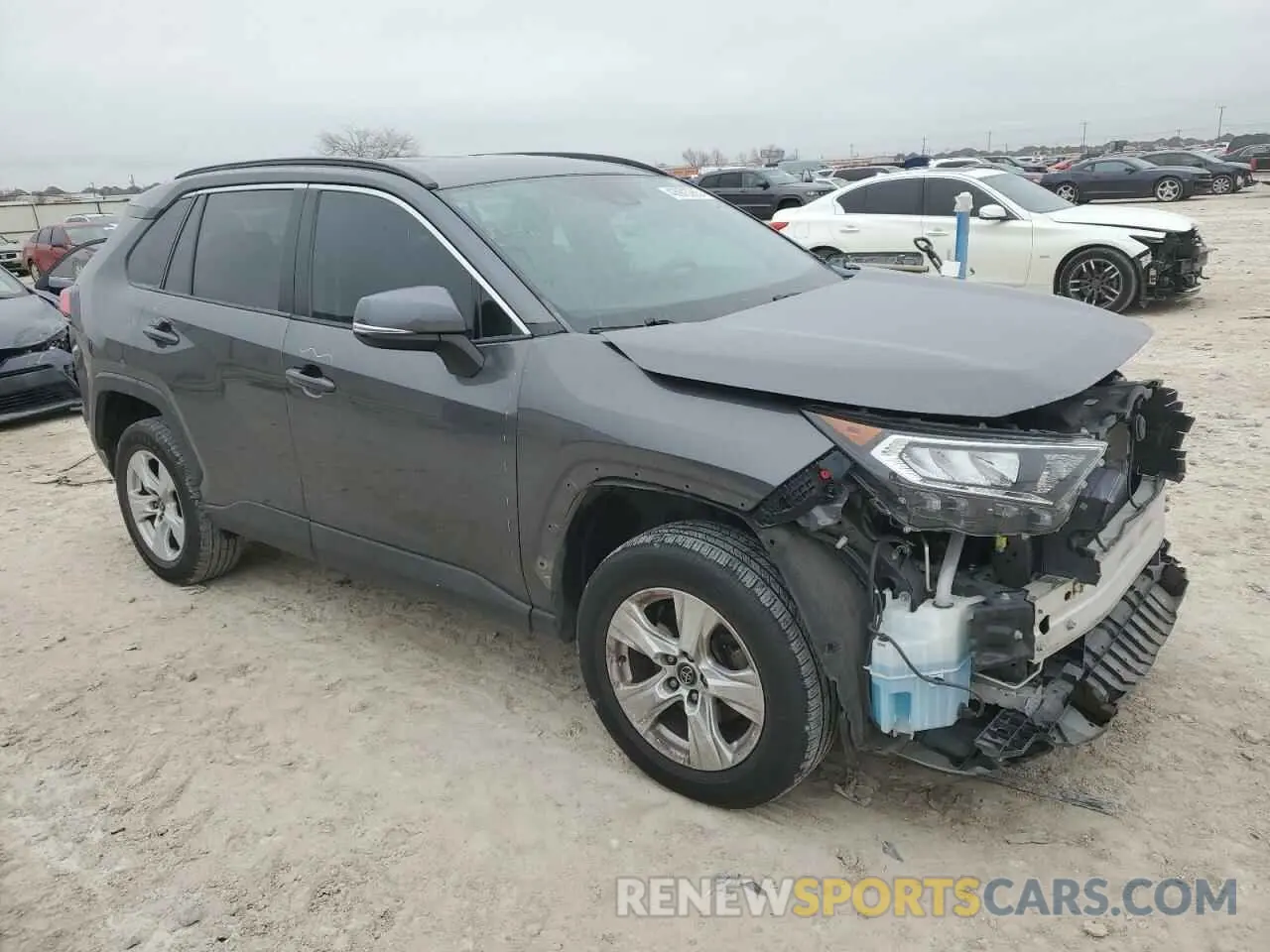 4 Фотография поврежденного автомобиля 2T3W1RFV1LC058862 TOYOTA RAV4 2020