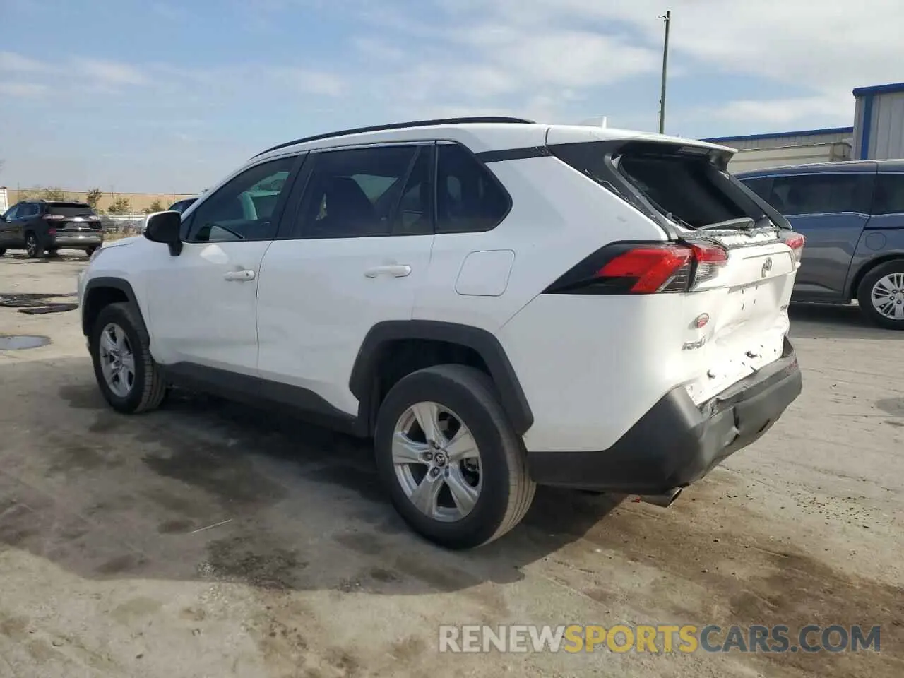 2 Photograph of a damaged car 2T3W1RFV1LC070140 TOYOTA RAV4 2020
