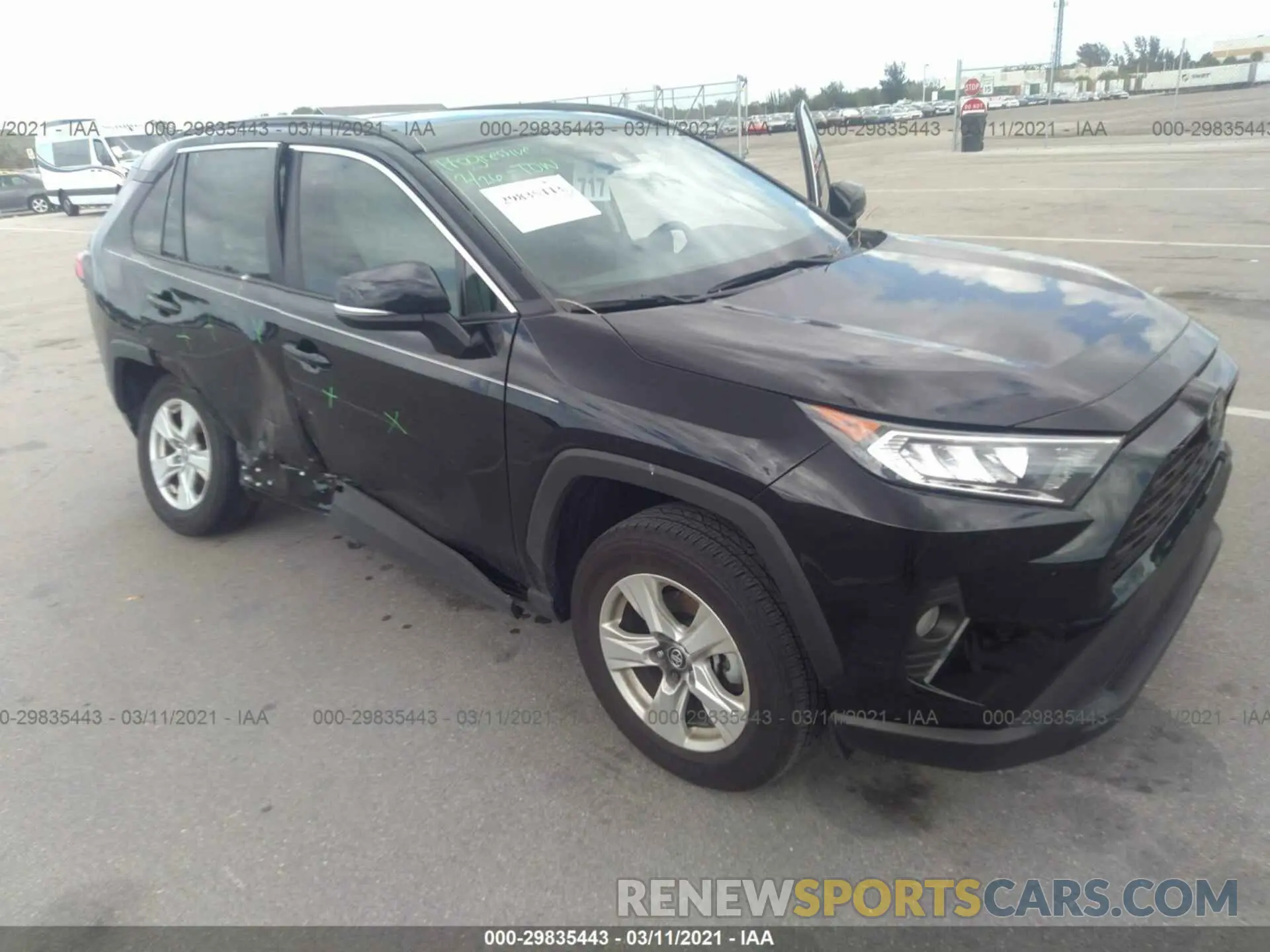 1 Photograph of a damaged car 2T3W1RFV1LC085687 TOYOTA RAV4 2020
