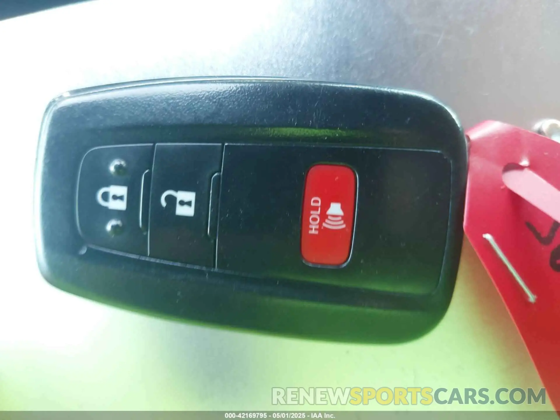 11 Фотография поврежденного автомобиля 2T3W1RFV1LW079645 TOYOTA RAV4 2020