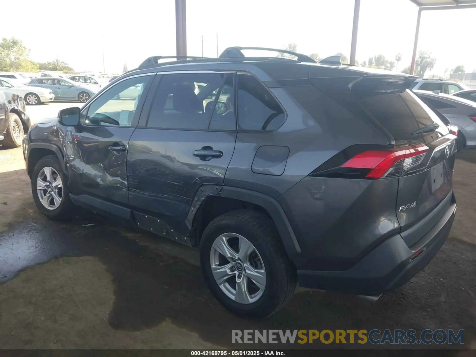 3 Фотография поврежденного автомобиля 2T3W1RFV1LW079645 TOYOTA RAV4 2020