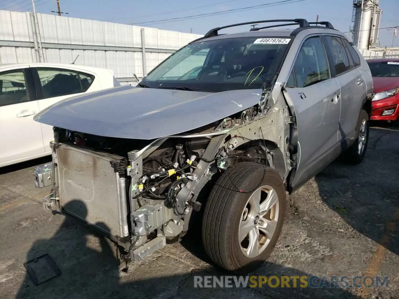 2 Фотография поврежденного автомобиля 2T3W1RFV1LW097188 TOYOTA RAV4 2020