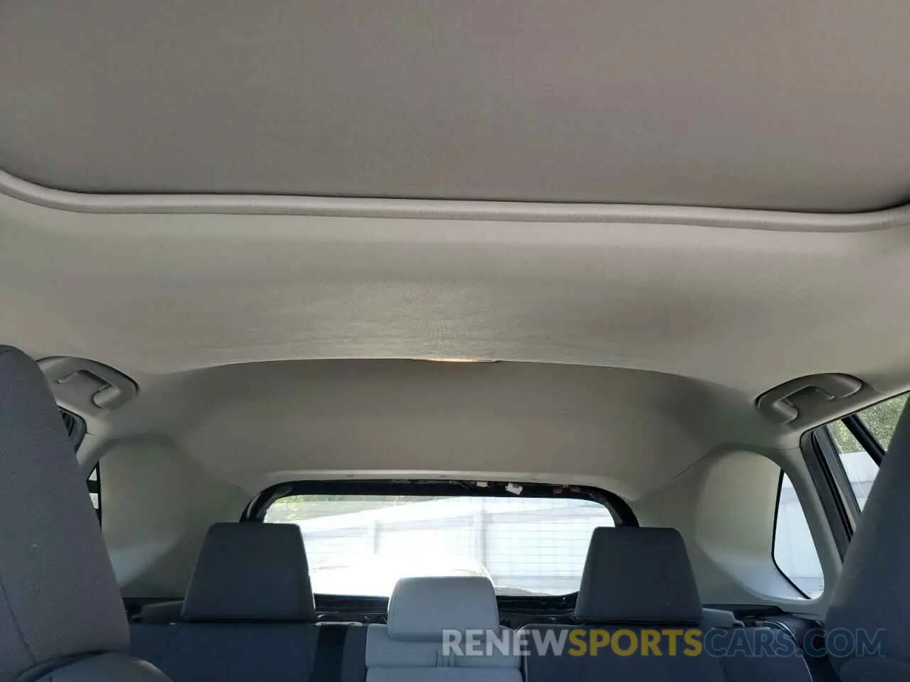 10 Фотография поврежденного автомобиля 2T3W1RFV2LC052018 TOYOTA RAV4 2020