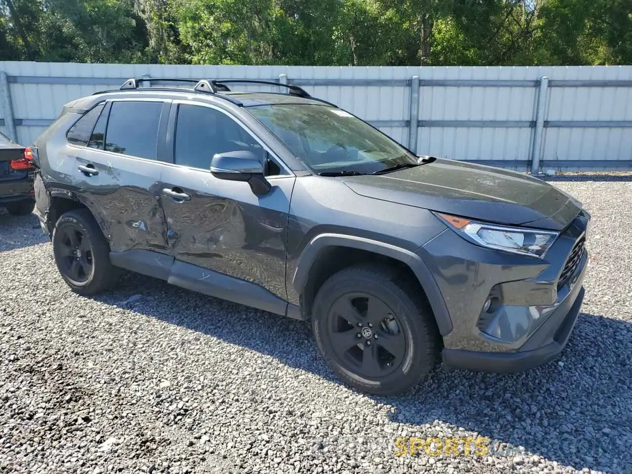 4 Фотография поврежденного автомобиля 2T3W1RFV2LC052018 TOYOTA RAV4 2020