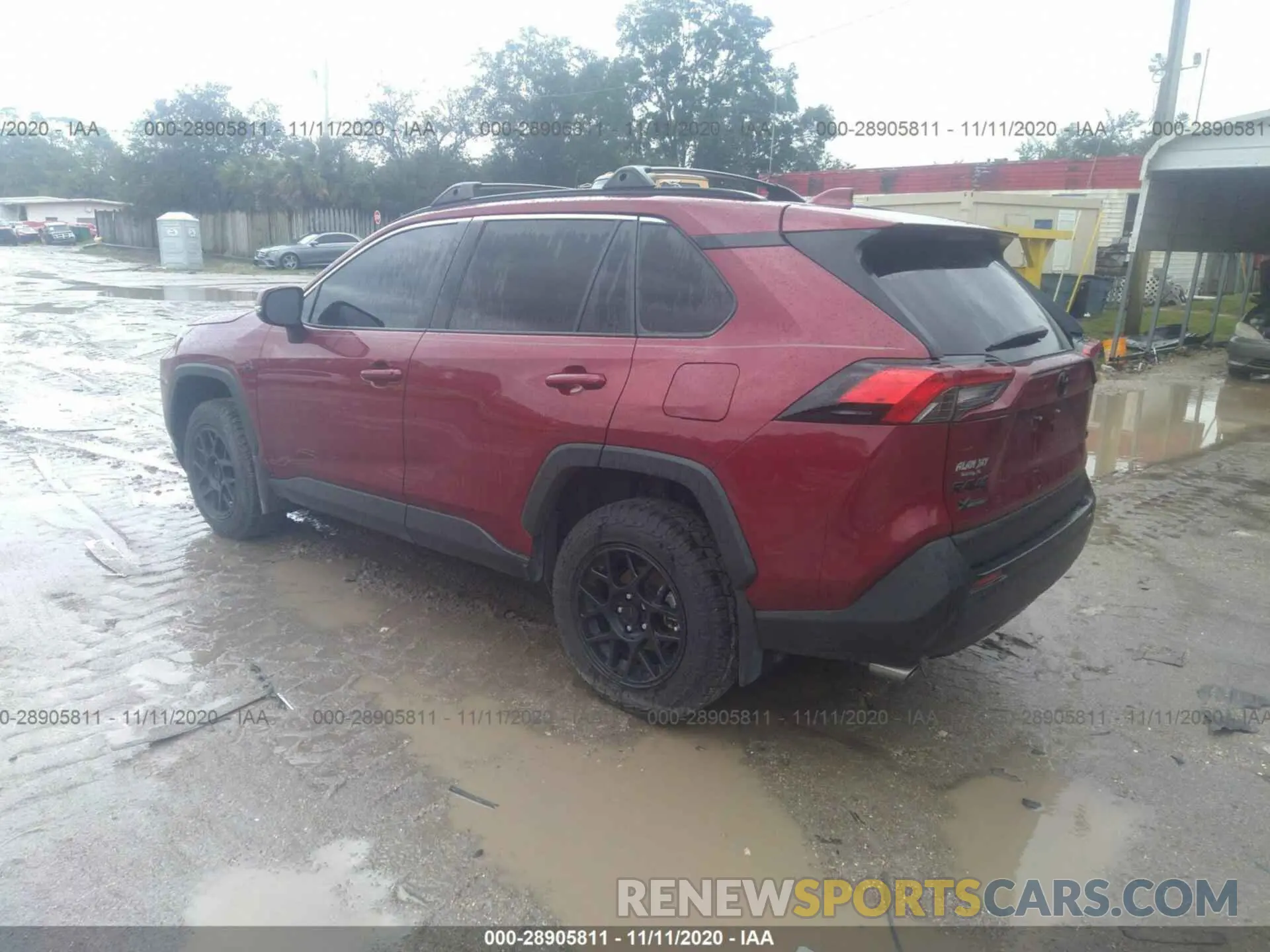 3 Photograph of a damaged car 2T3W1RFV2LW059484 TOYOTA RAV4 2020